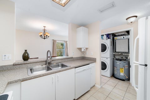 Tiny photo for 2901 Riverside Drive #201, Coral Springs, FL 33065 (MLS # B26010809)