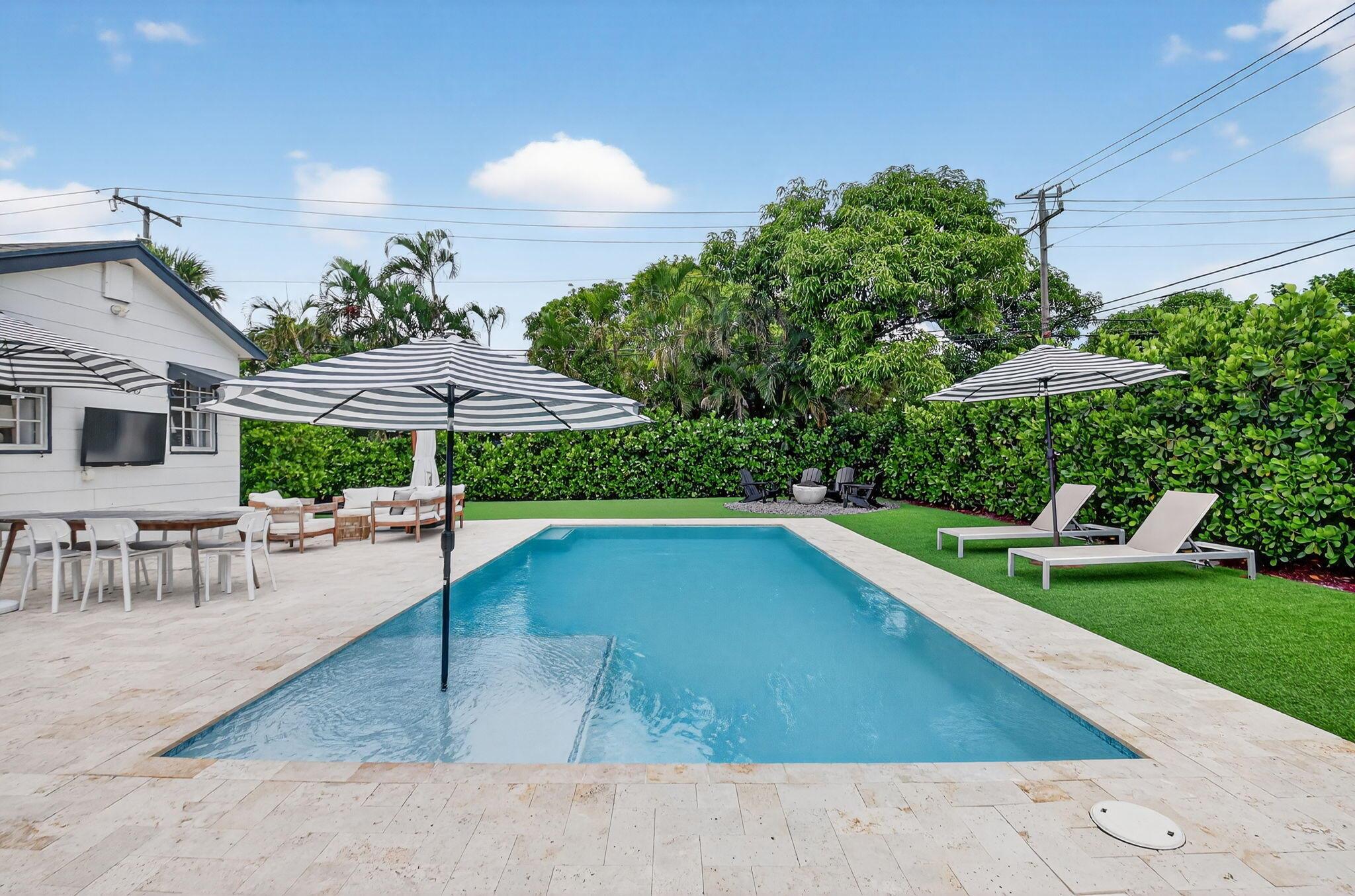 PINEAPPLE PARK - Residential