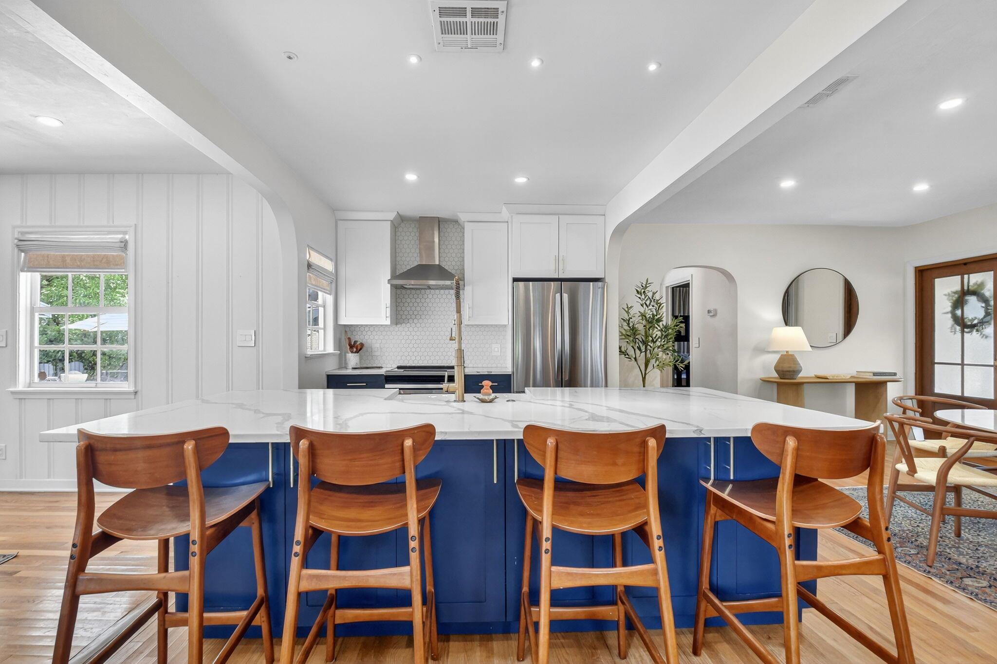 PINEAPPLE PARK - Residential