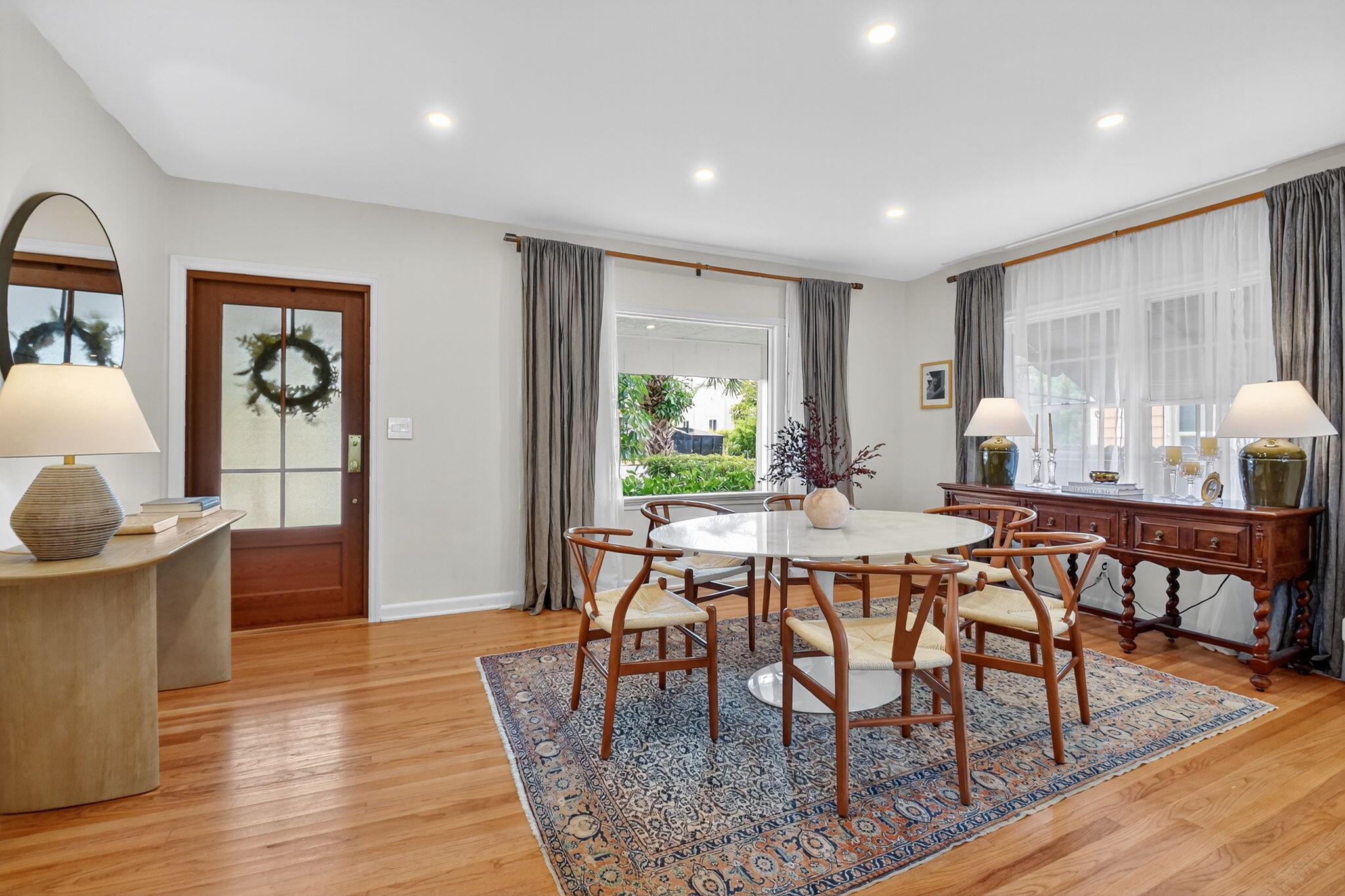 PINEAPPLE PARK - Residential