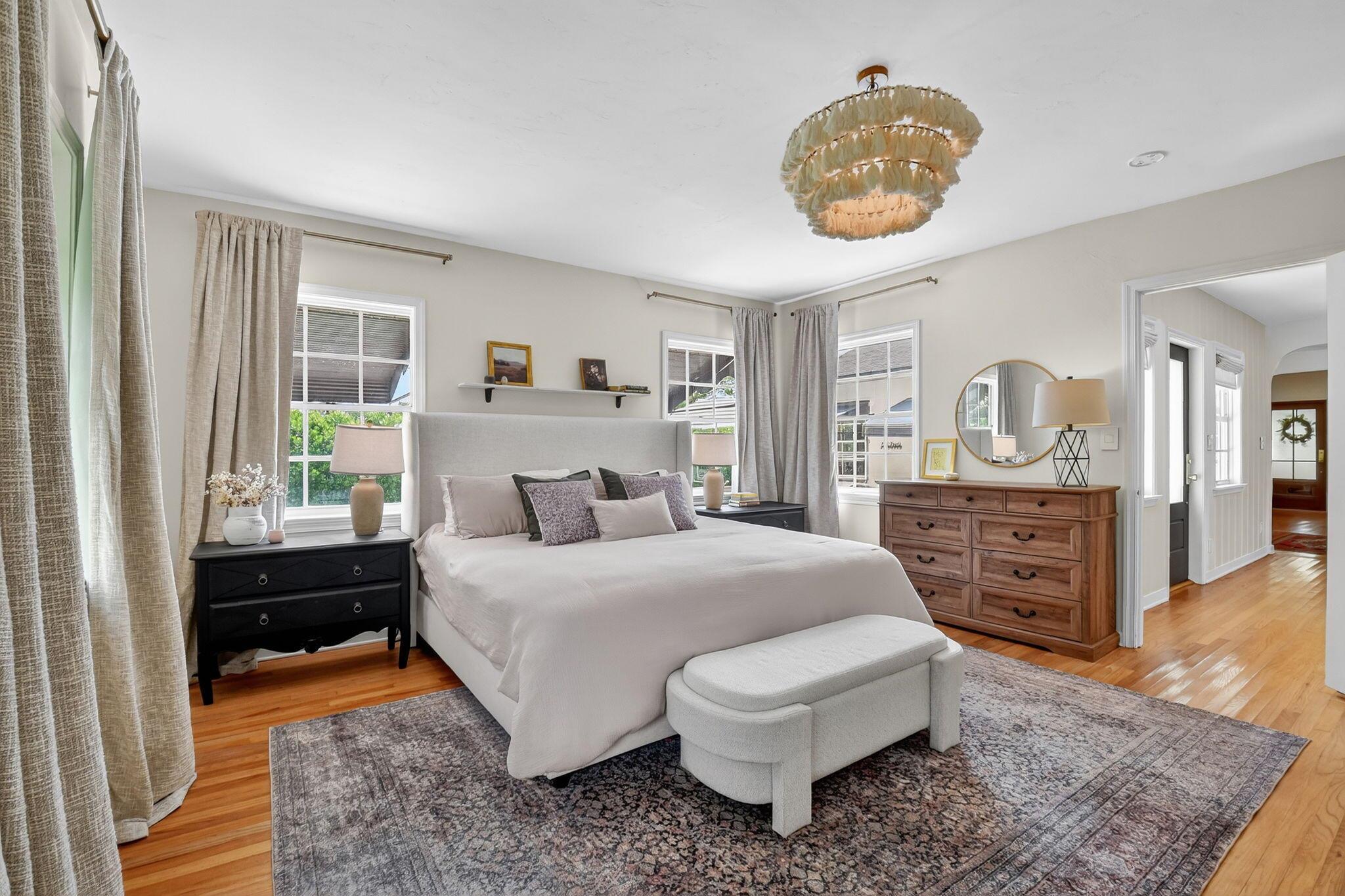 PINEAPPLE PARK - Residential