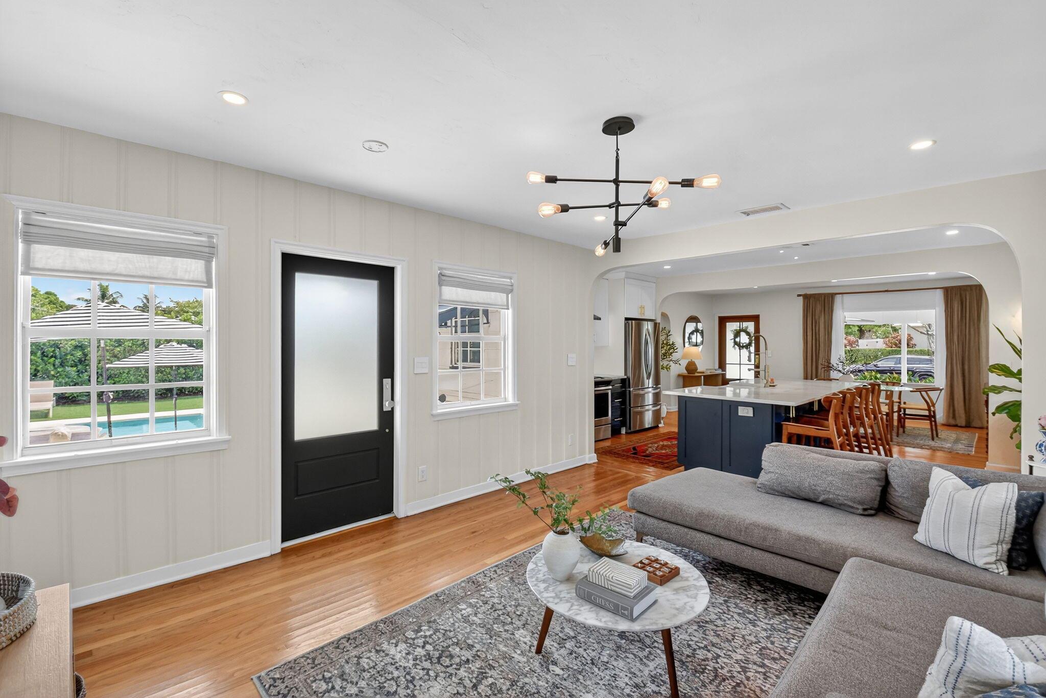 PINEAPPLE PARK - Residential