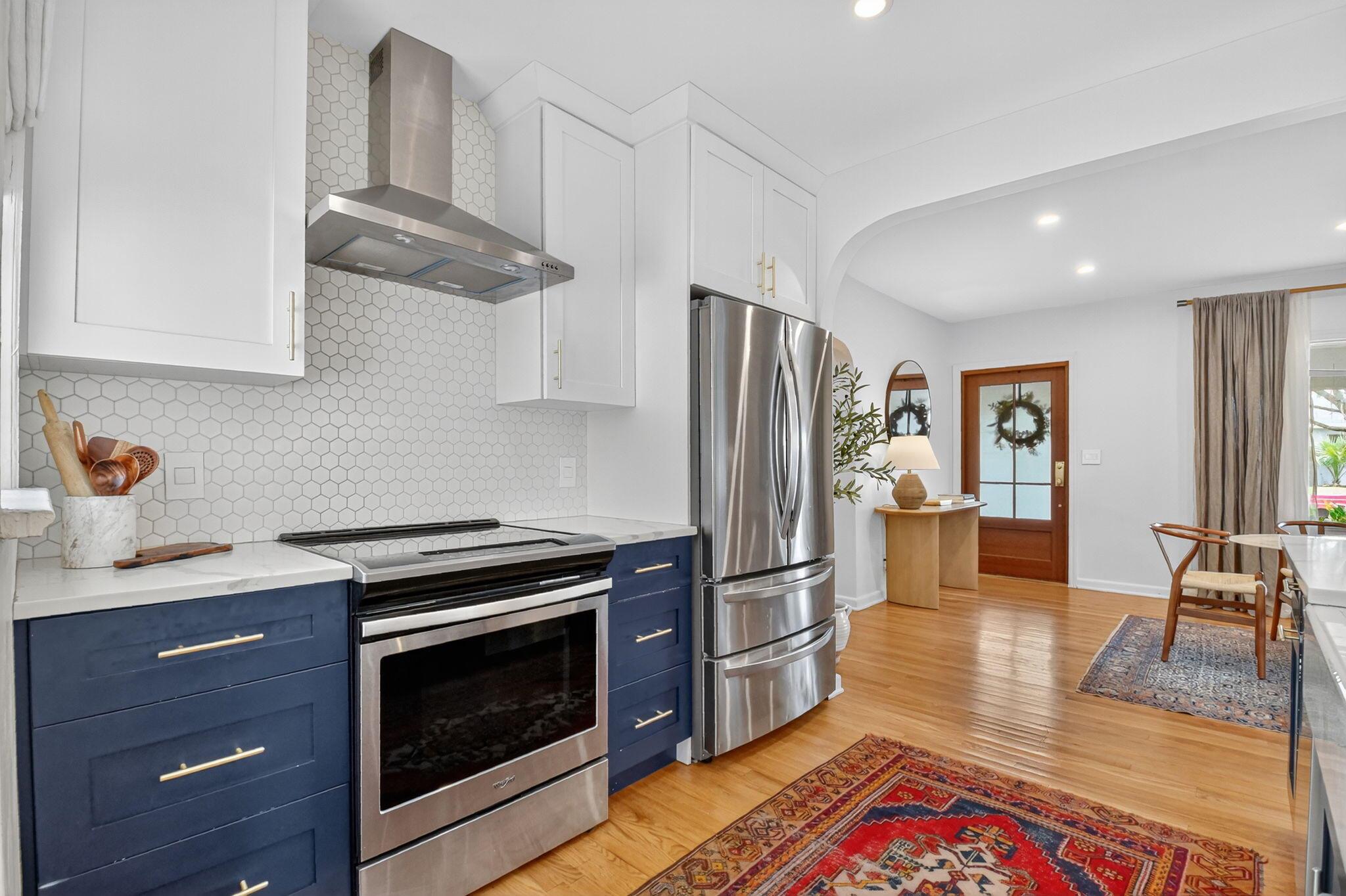 PINEAPPLE PARK - Residential