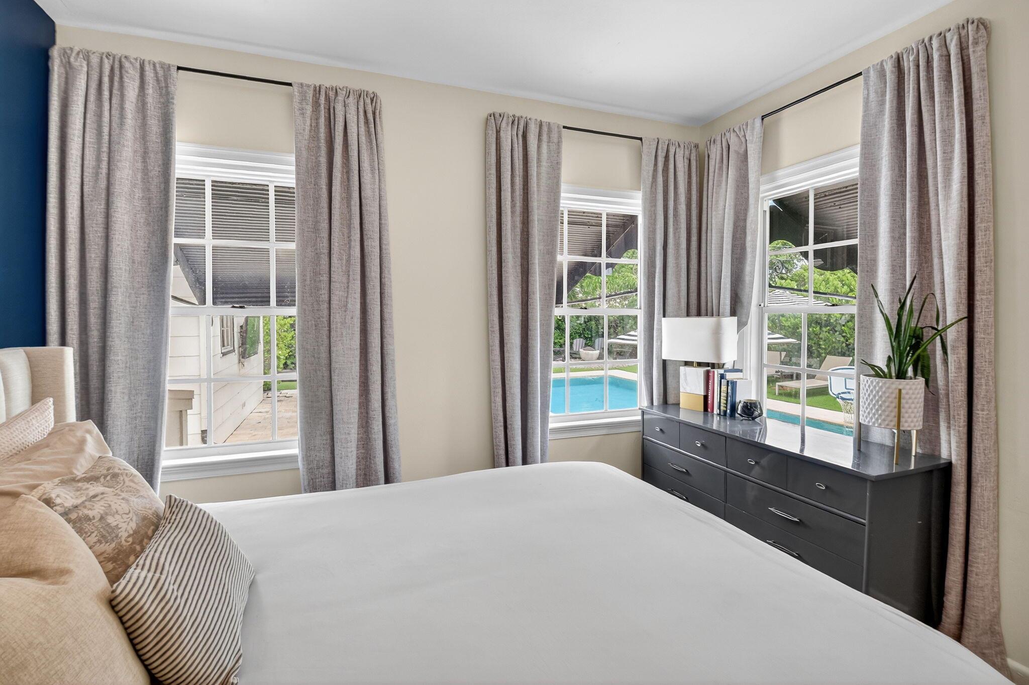 PINEAPPLE PARK - Residential