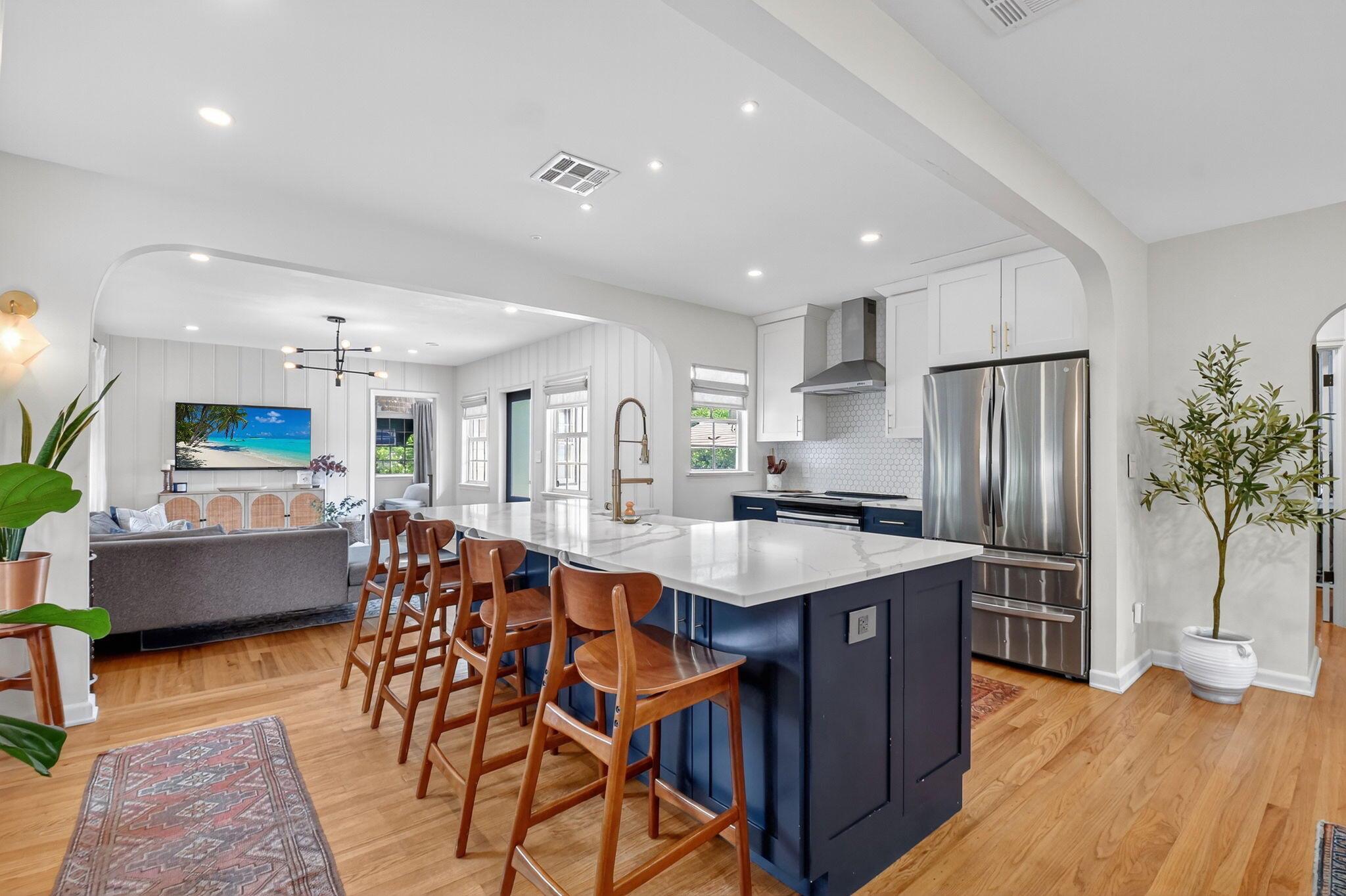 PINEAPPLE PARK - Residential