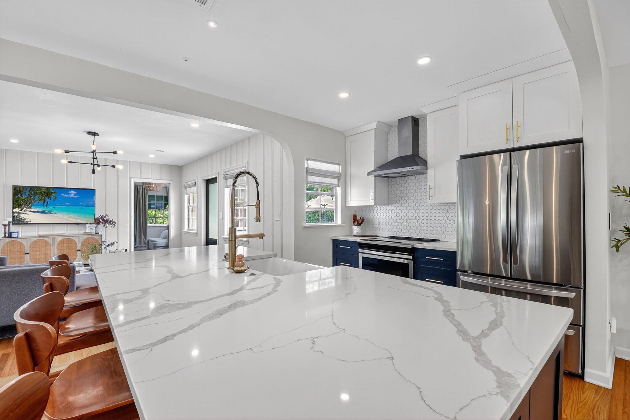 PINEAPPLE PARK - Residential