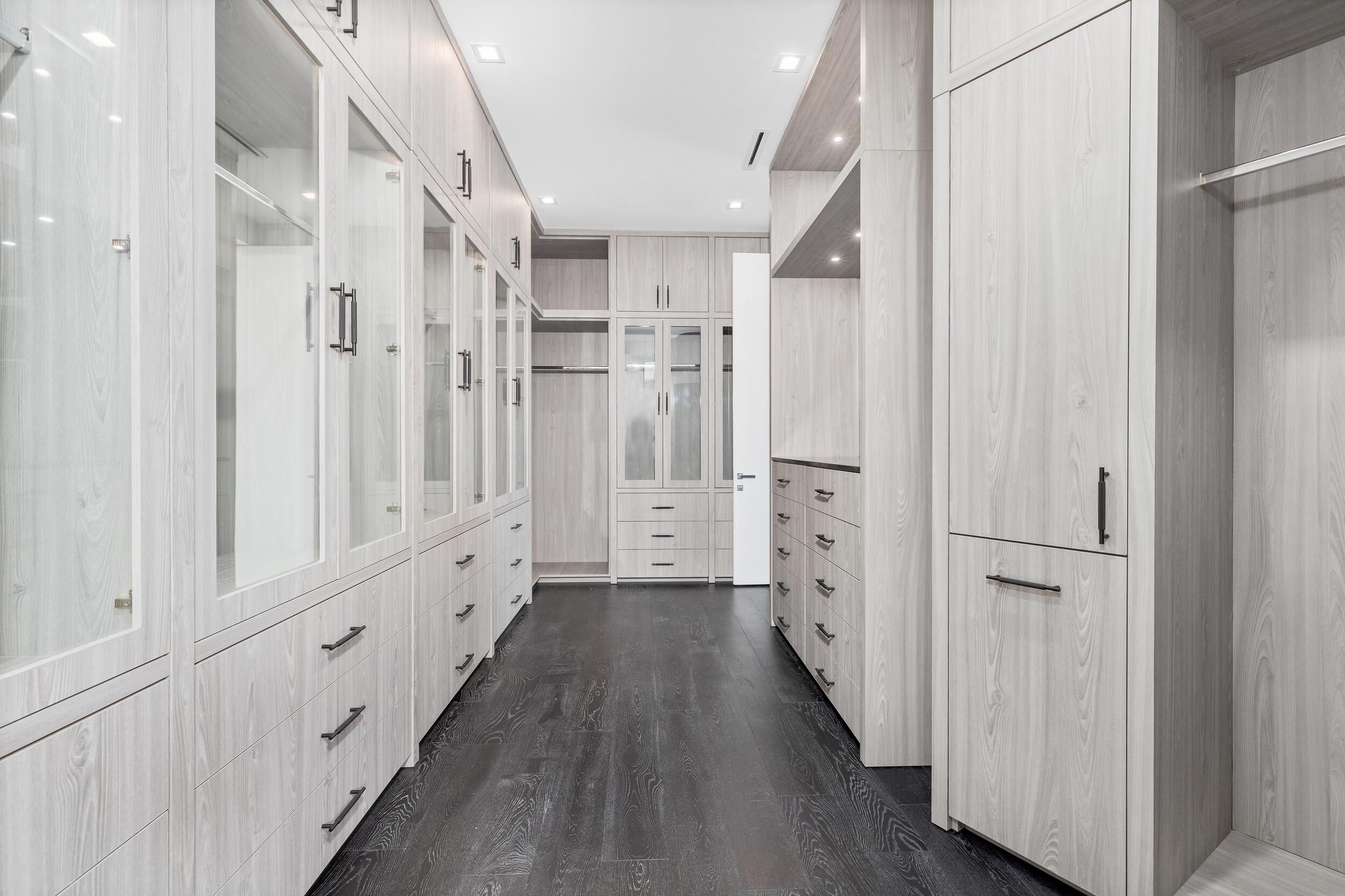 SANCTUARY - Residential