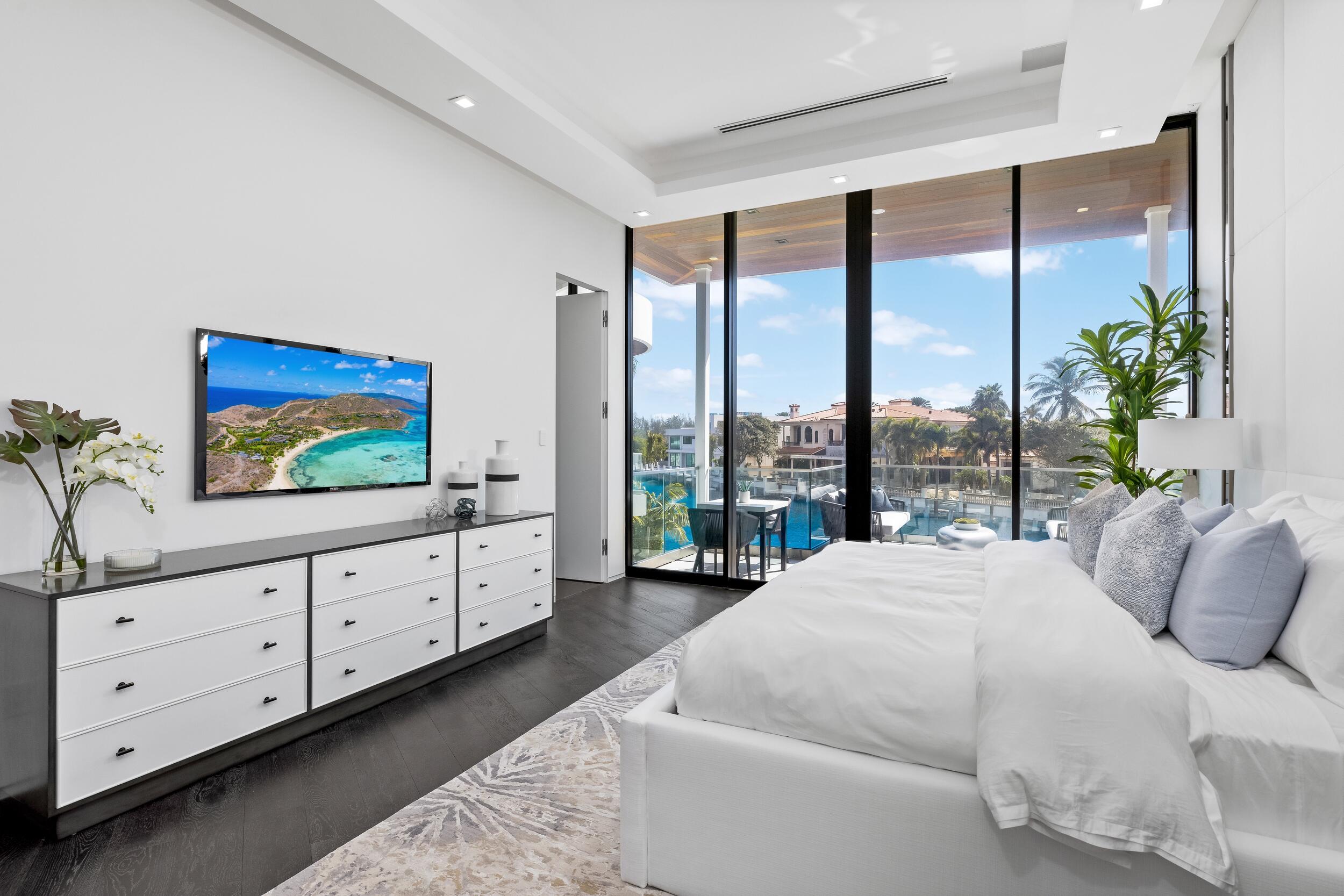 SANCTUARY - Residential