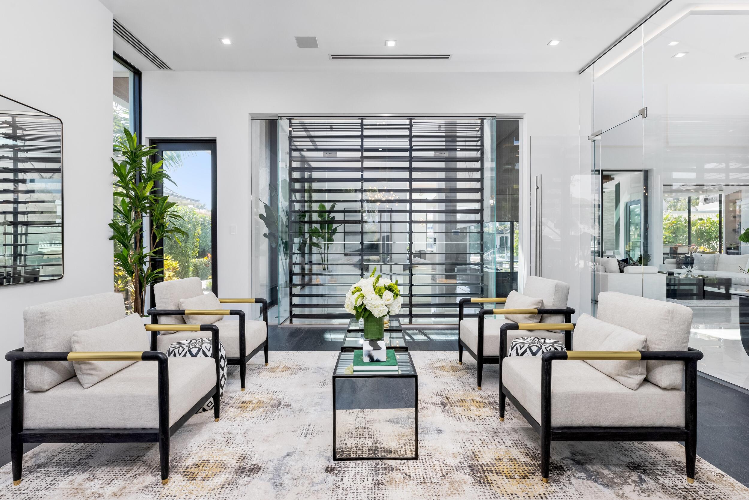 SANCTUARY - Residential