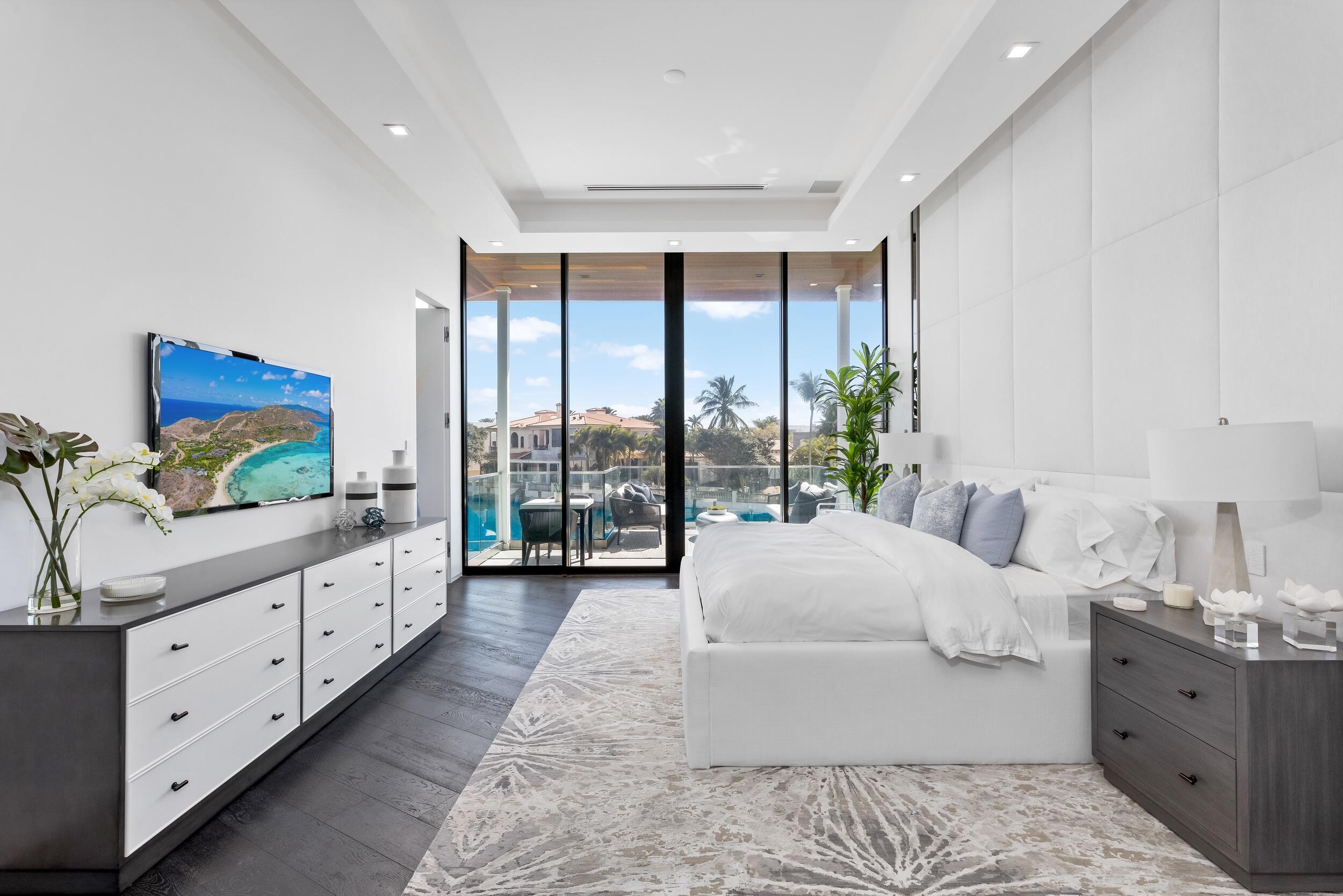 SANCTUARY - Residential