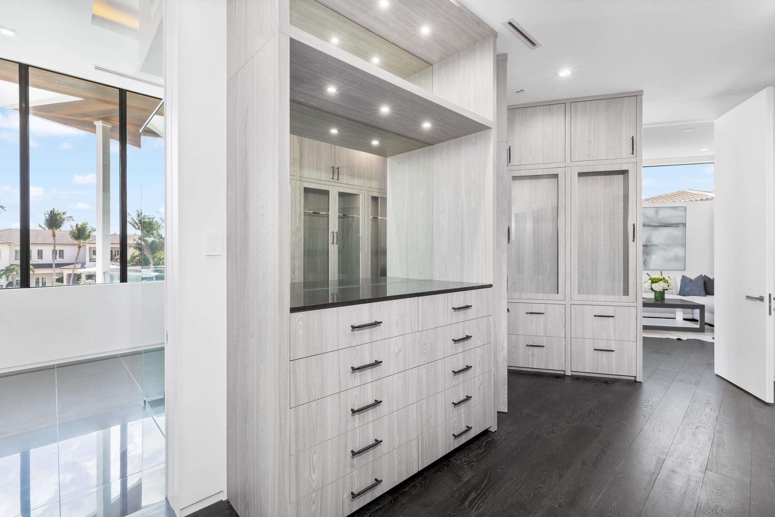 SANCTUARY - Residential