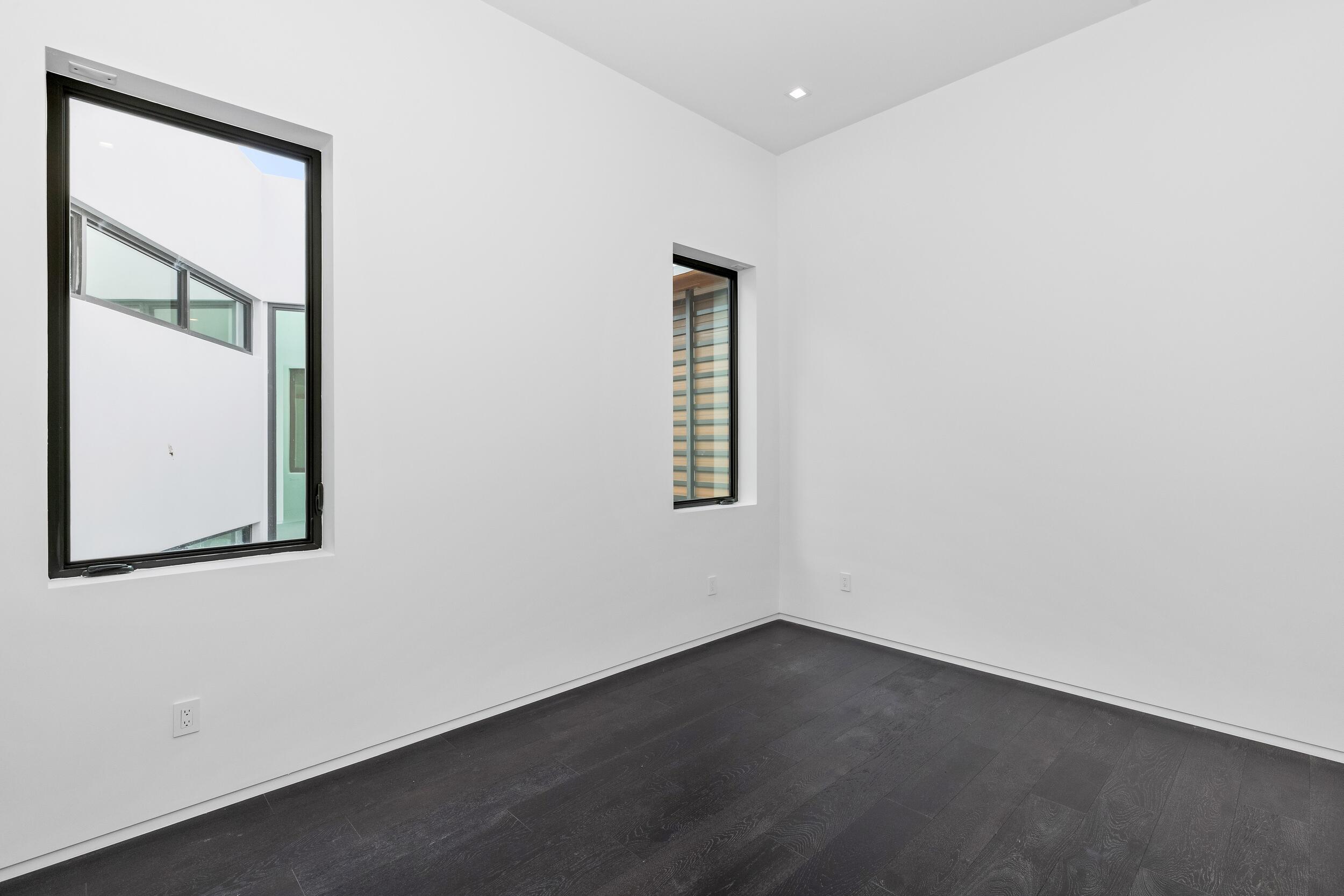 SANCTUARY - Residential