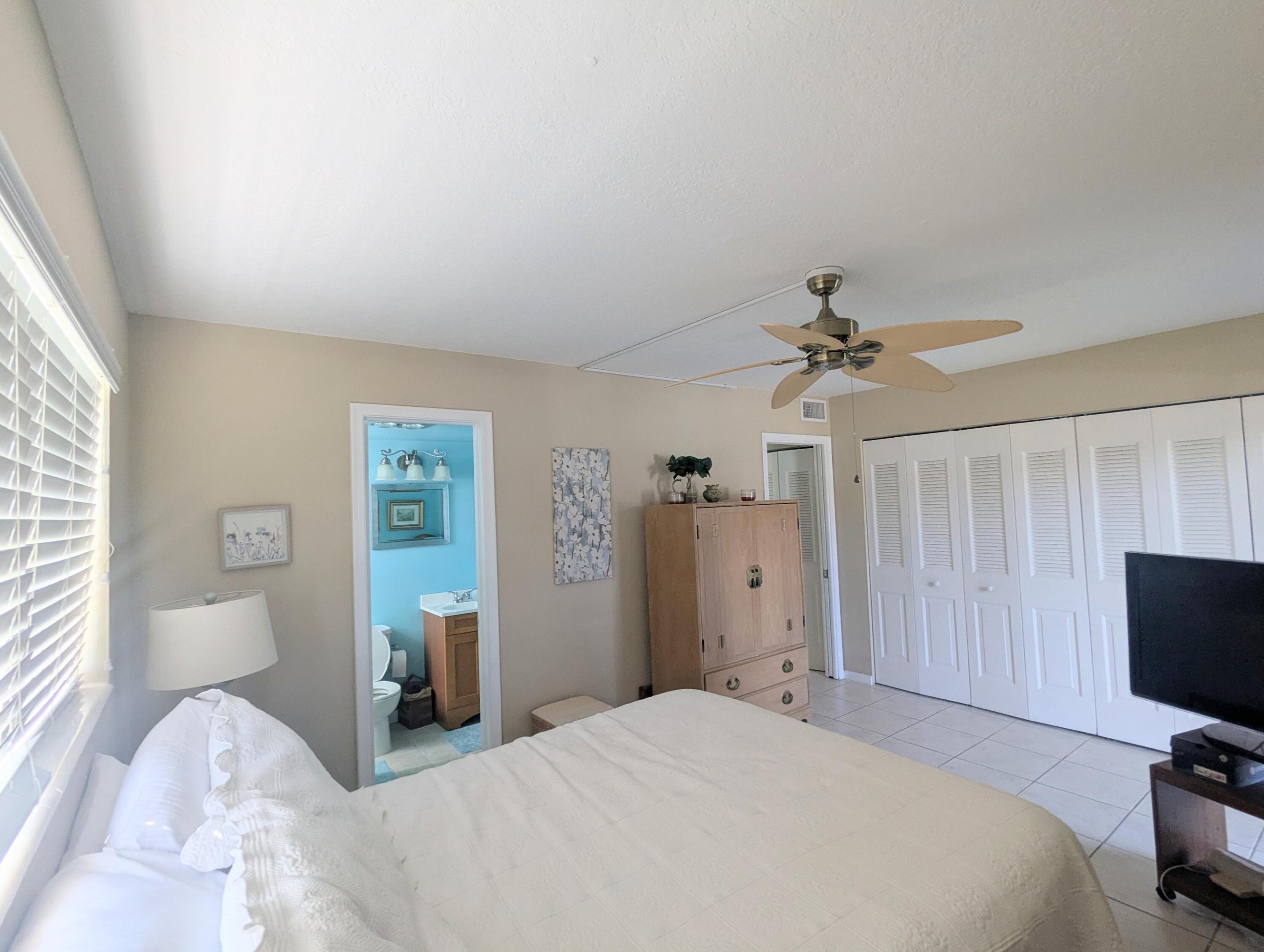 ANDOVER CONDOS - Residential