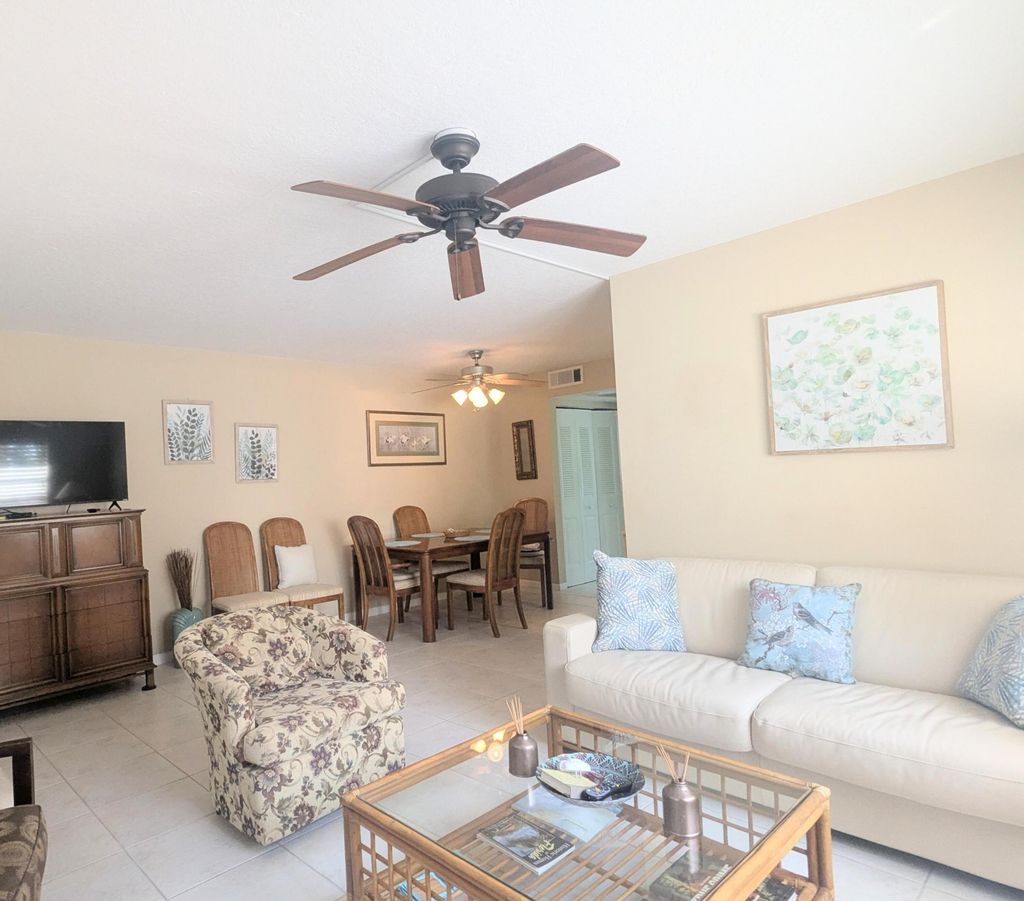 Photo of 216 Andover I, West Palm Beach, FL 33417 (MLS # B26008497)