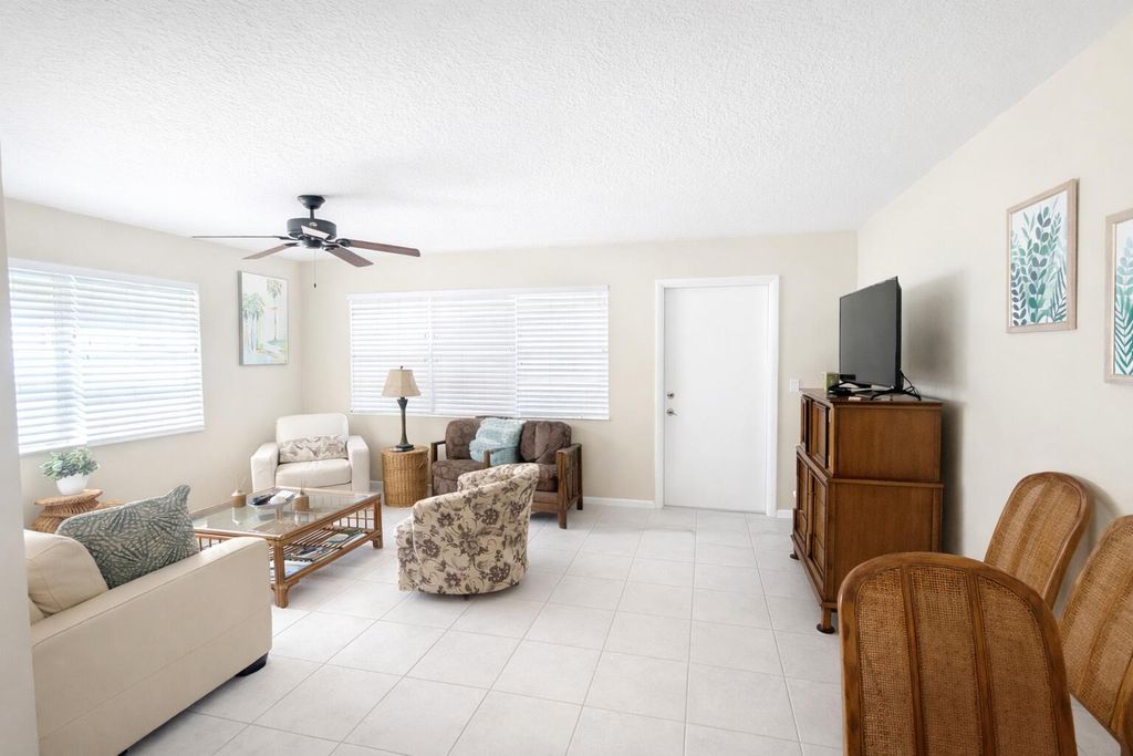 Photo of 216 Andover I, West Palm Beach, FL 33417 (MLS # B26008497)