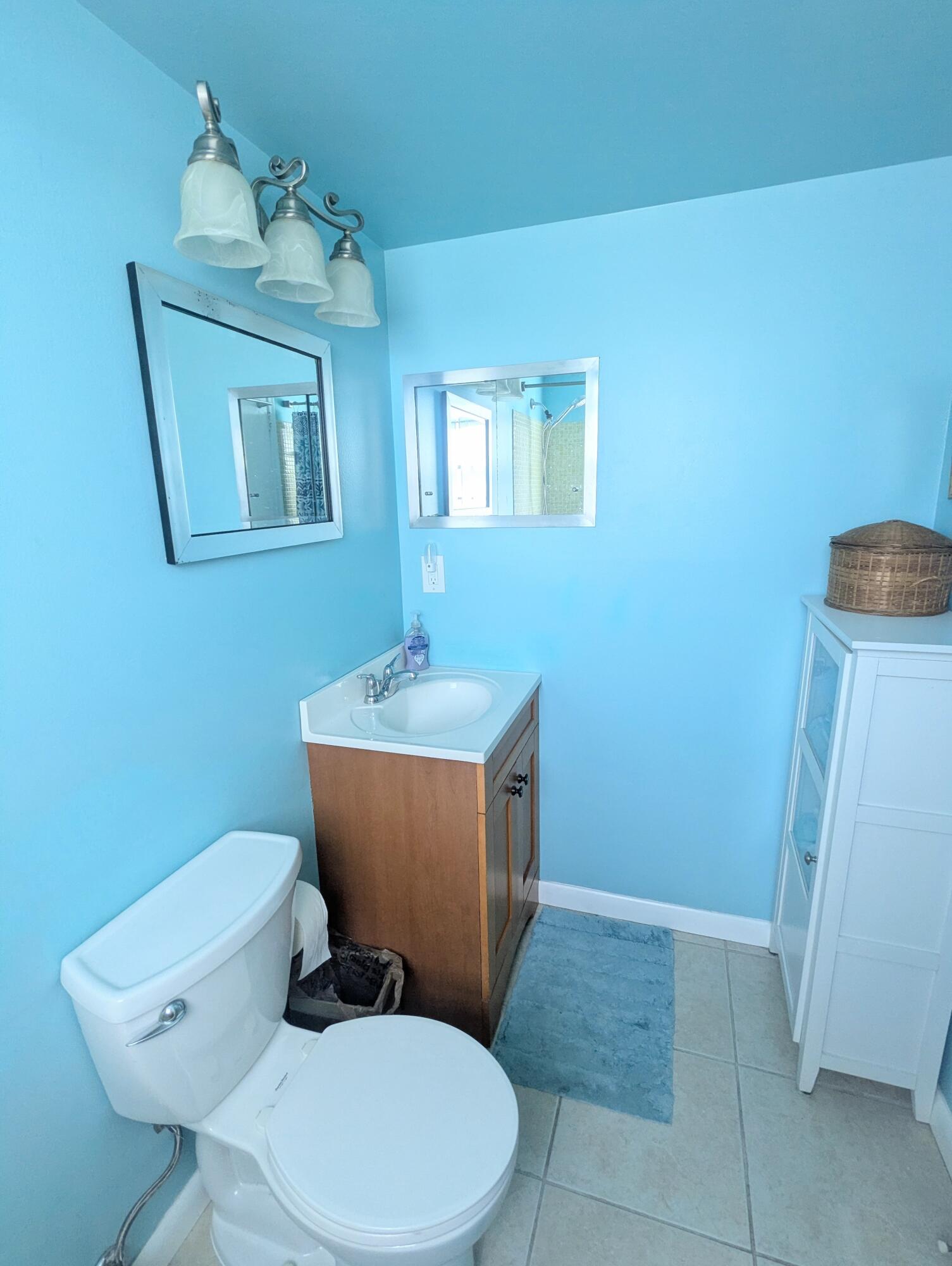 ANDOVER CONDOS - Residential