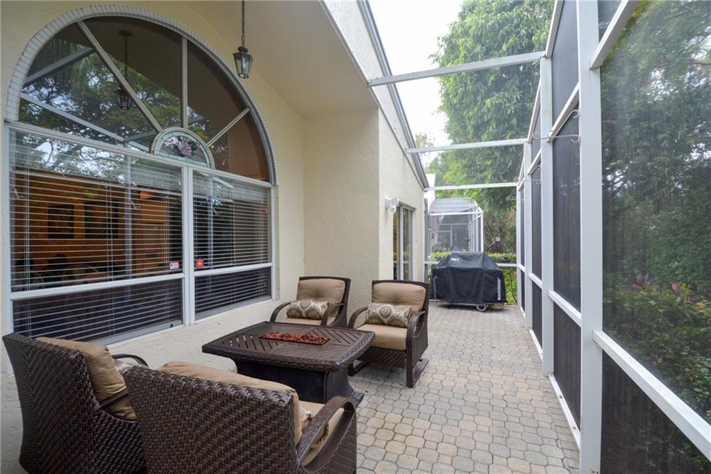 Jacaranda Pointe - Residential
