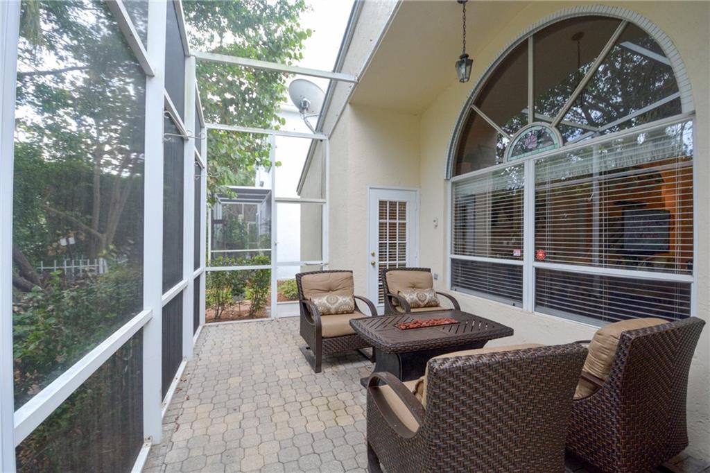 Jacaranda Pointe - Residential