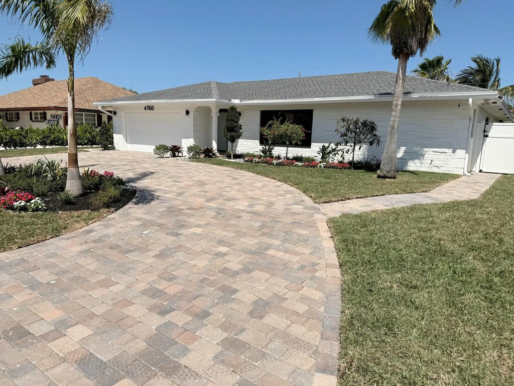 Photo of 4760 NW 5th Lane, Boca Raton, FL 33431 (MLS # B26020640)