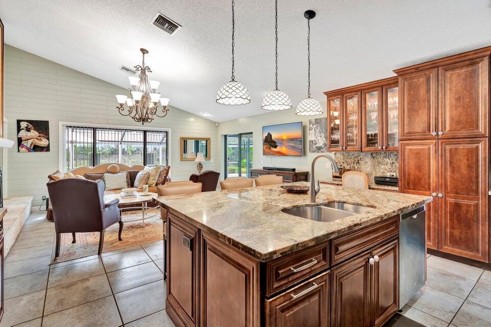 PGA RESORT COMMUNITY OF P - Residential Lease