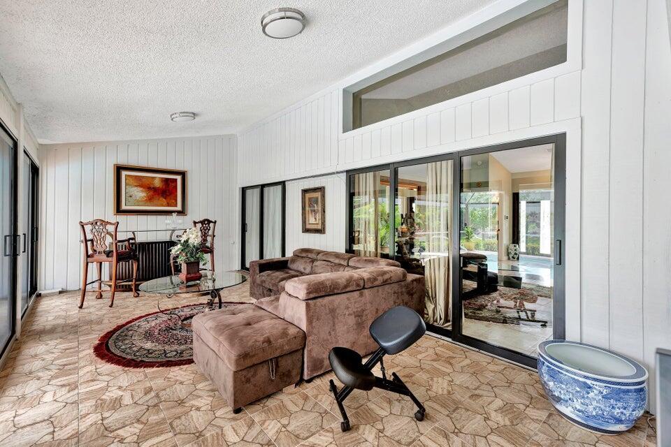 PGA RESORT COMMUNITY OF PRESTON - Residential Lease