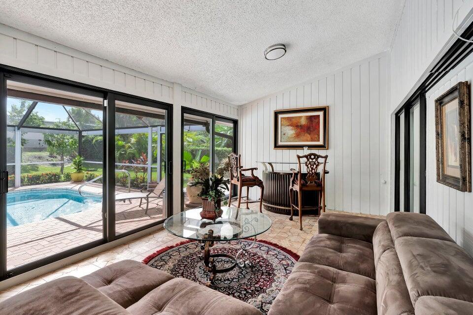 PGA RESORT COMMUNITY OF PRESTON - Residential Lease