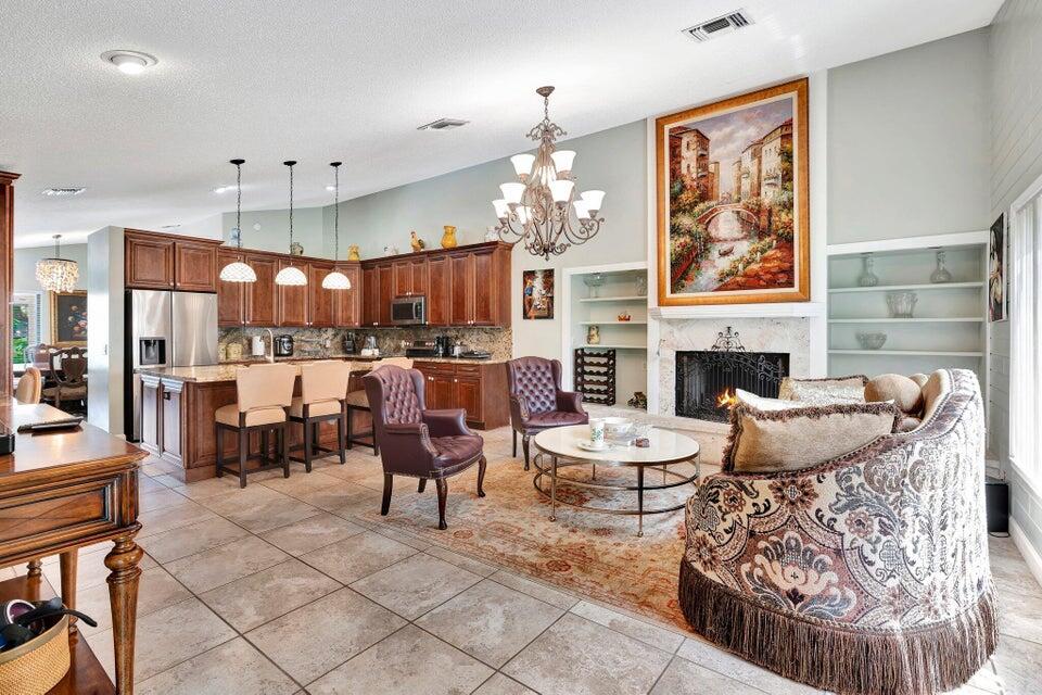 PGA RESORT COMMUNITY OF PRESTON - Residential Lease