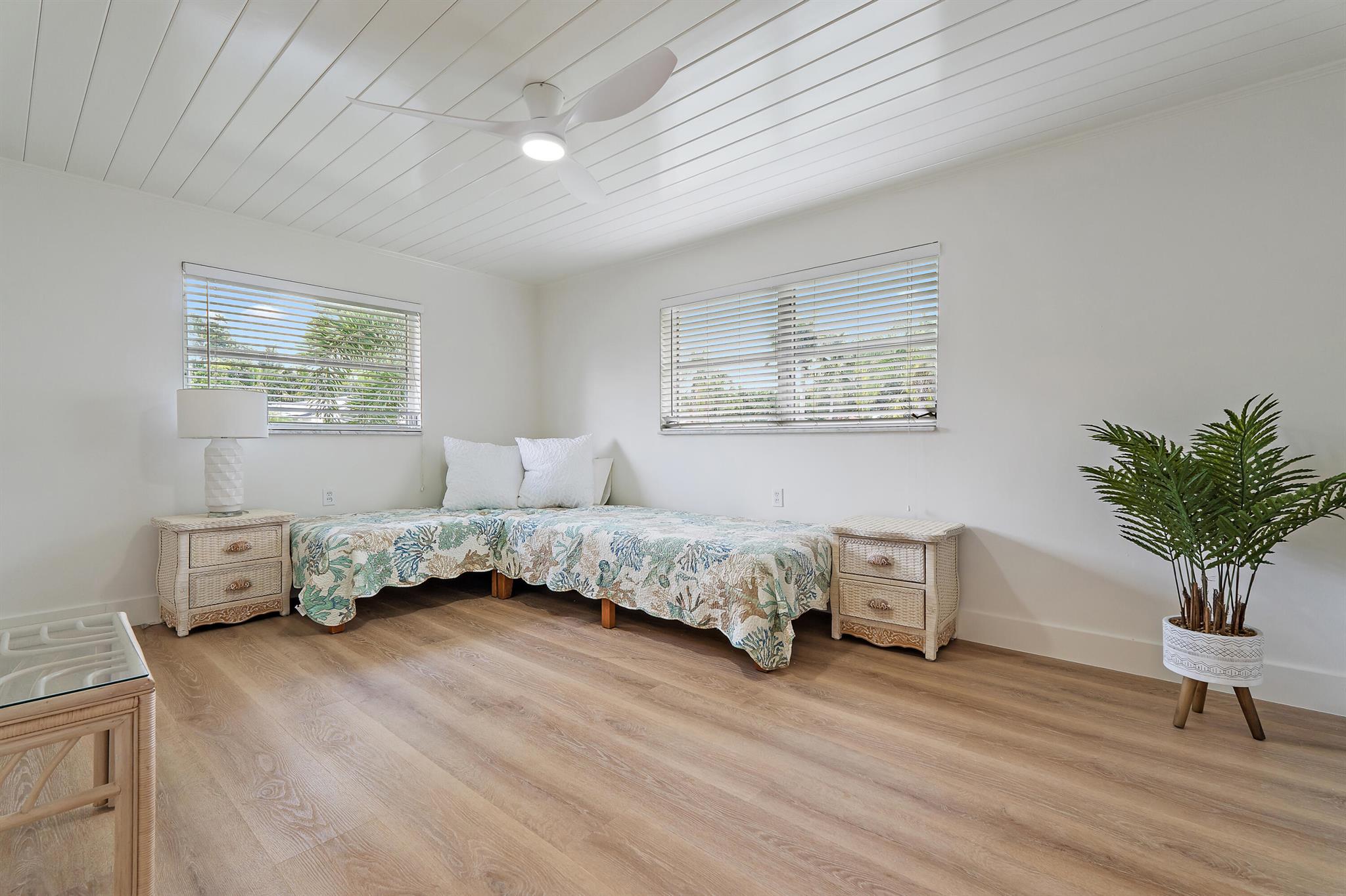 JUPITER IN THE PINES SEC - Residential Lease
