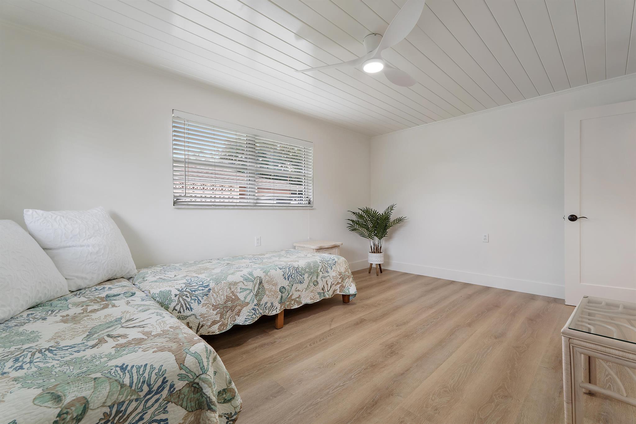 JUPITER IN THE PINES SEC - Residential Lease