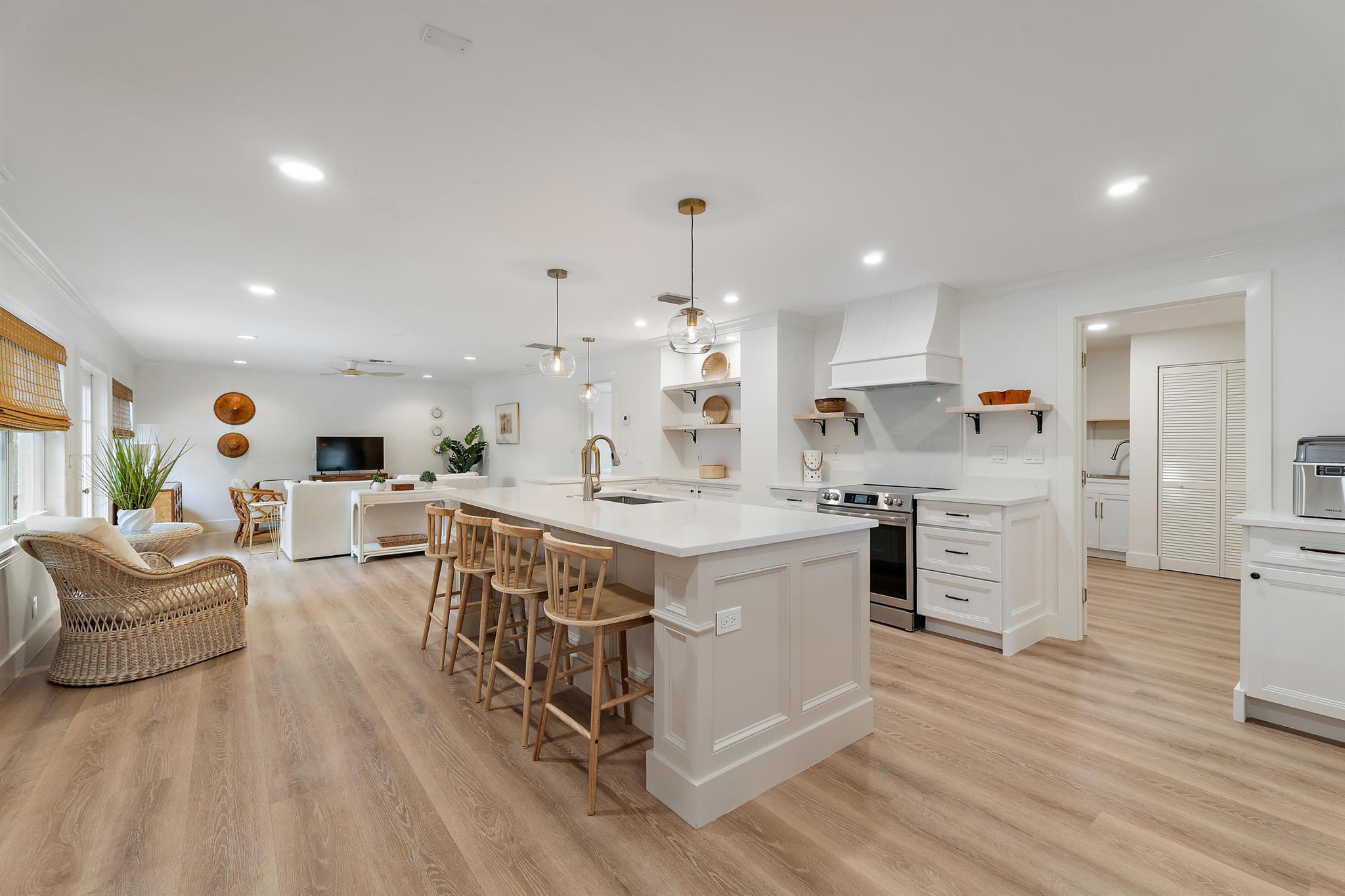 JUPITER IN THE PINES SEC - Residential Lease
