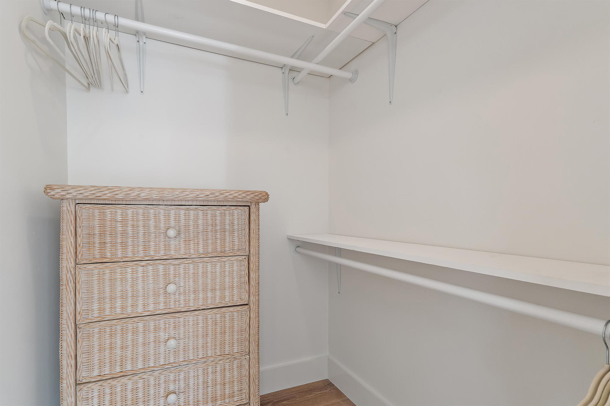 JUPITER IN THE PINES SEC - Residential Lease