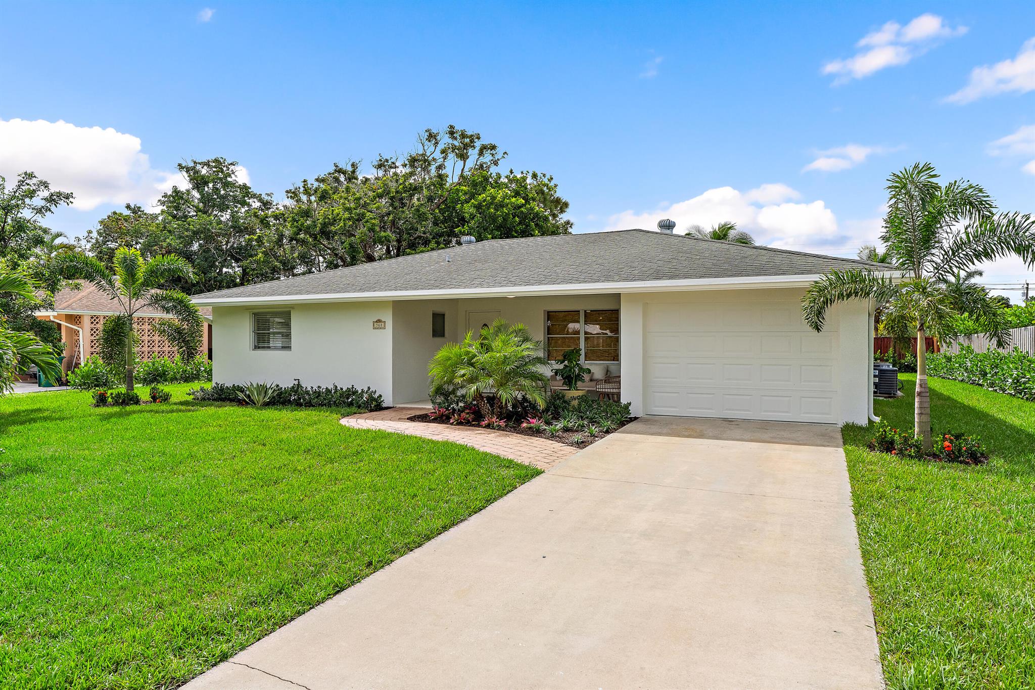 JUPITER IN THE PINES SEC - Residential Lease