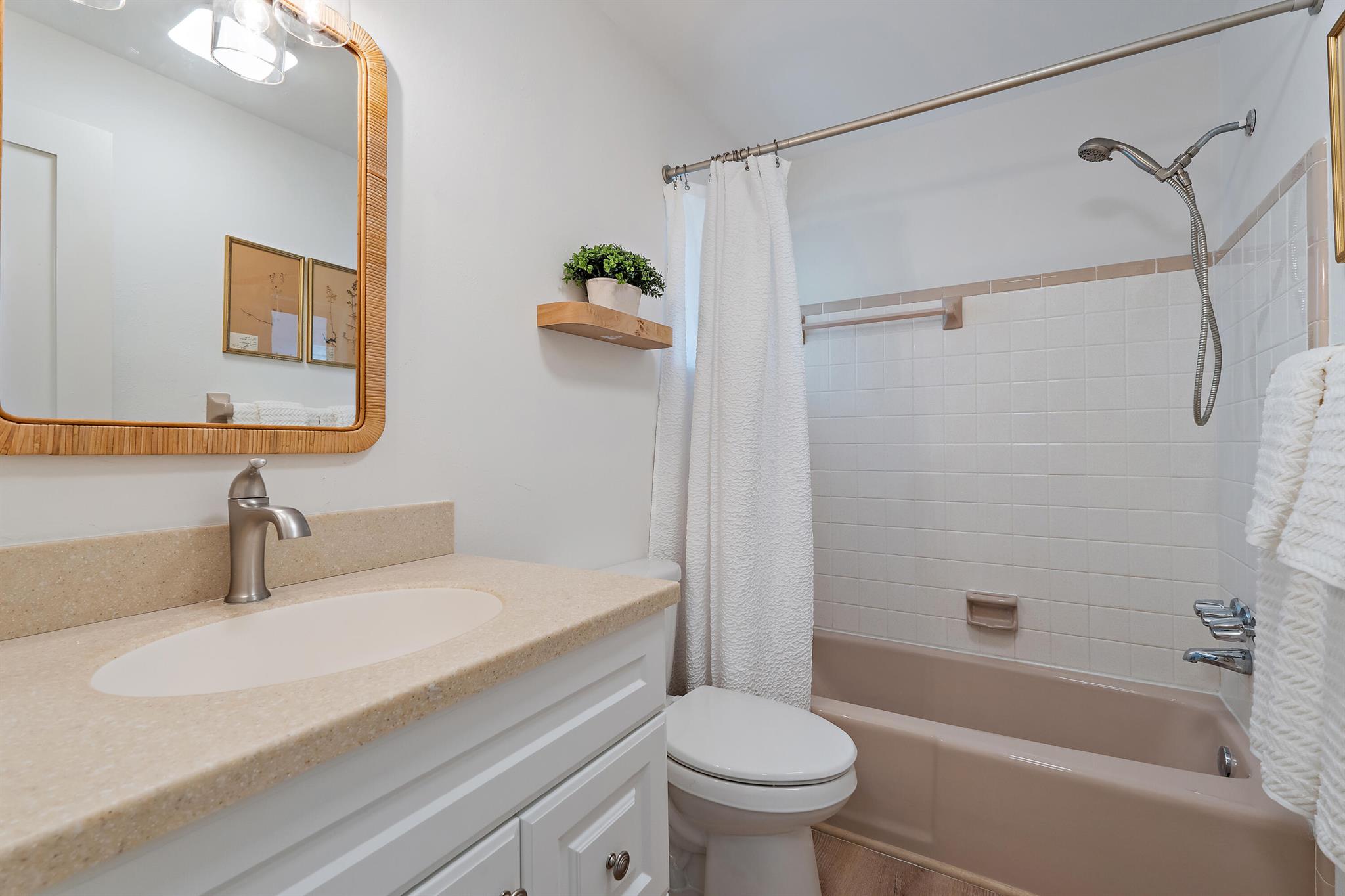 JUPITER IN THE PINES SEC - Residential Lease