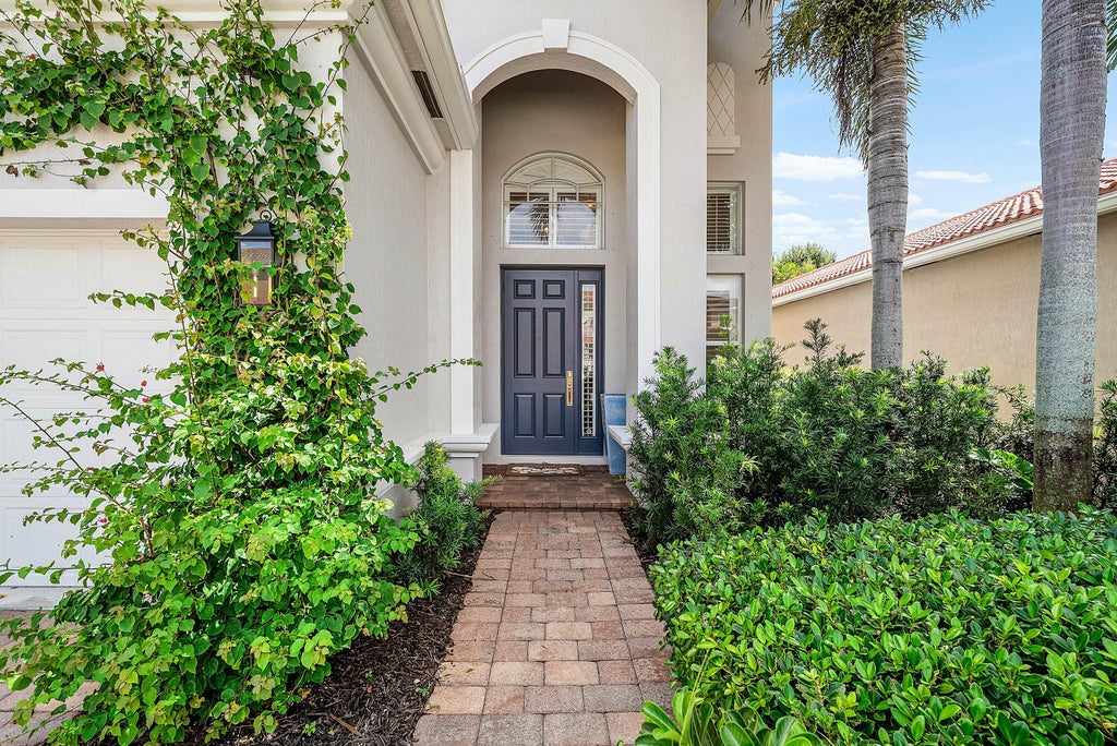 Photo of 4120 Key Lime Boulevard, Boynton Beach, FL 33436 (MLS # B26074260)