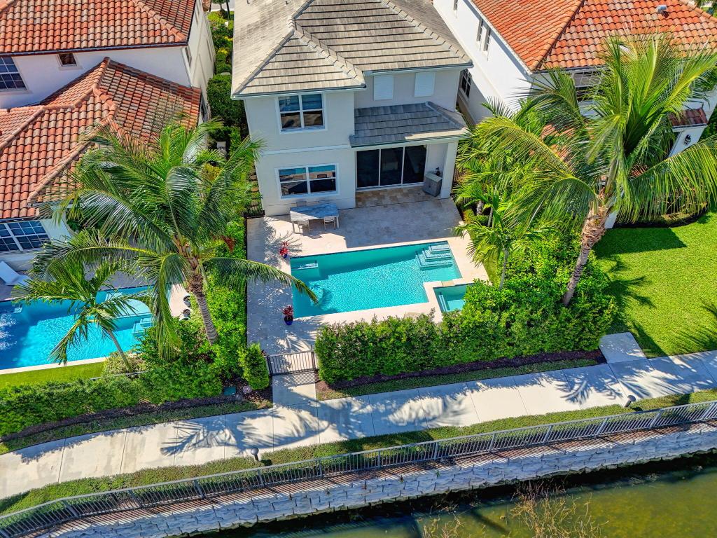 BONNETTE HUNT CLUB - Residential