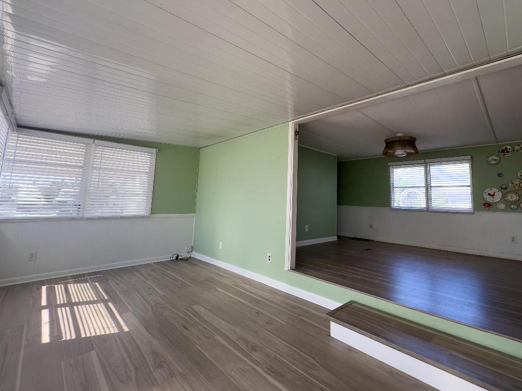 WOODBRIDGE MOBILE VILLAGE UNREC CO-OP - Residential