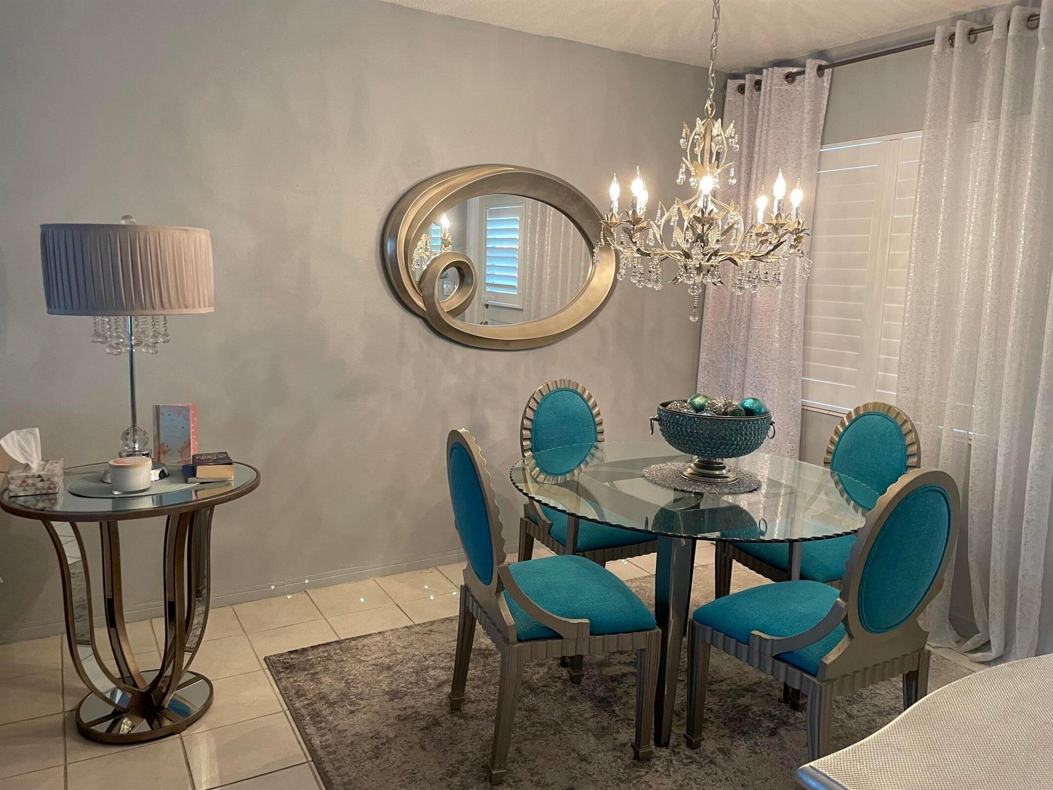 VENETIAN PARK GARDENS CON - Residential Lease