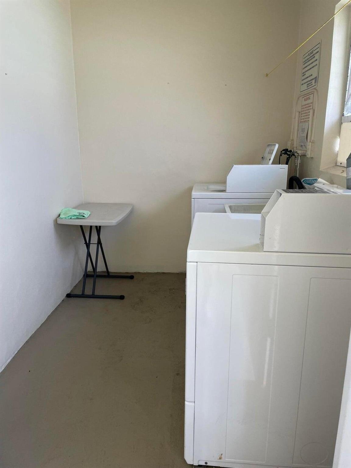 VENETIAN PARK GARDENS CON - Residential Lease