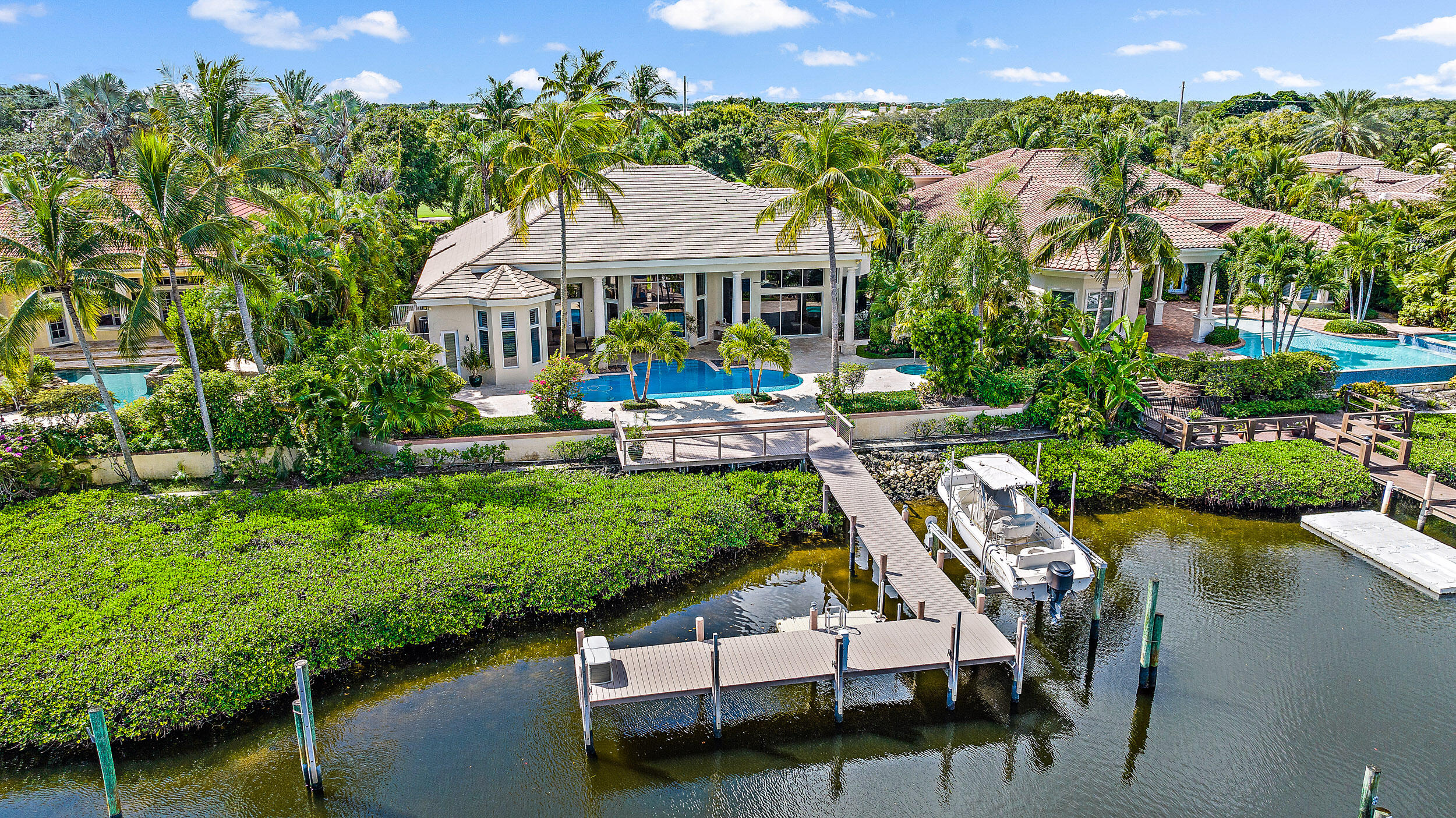 Admirals Cove - Residential