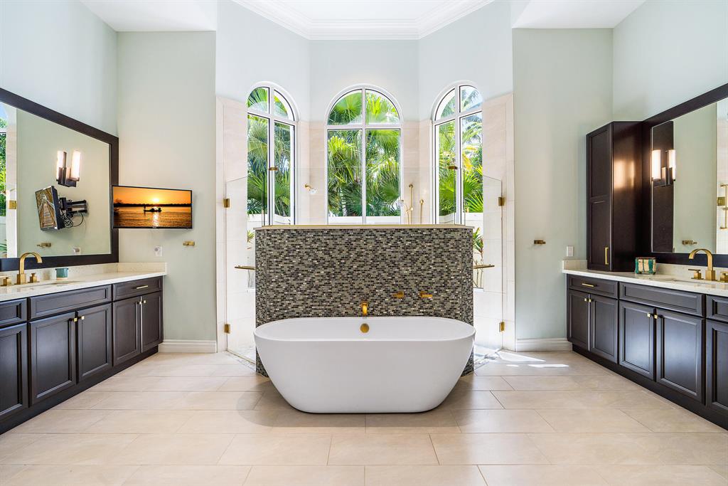 Admirals Cove - Residential