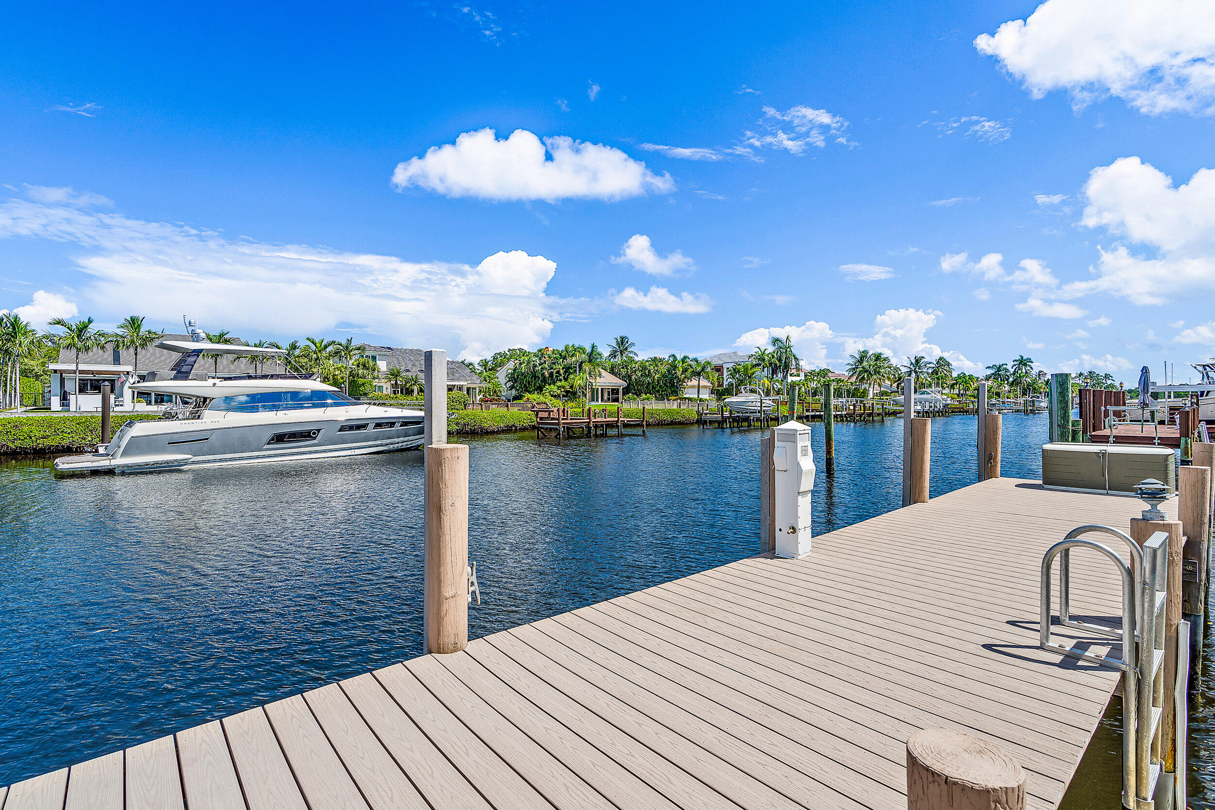 Admirals Cove - Residential