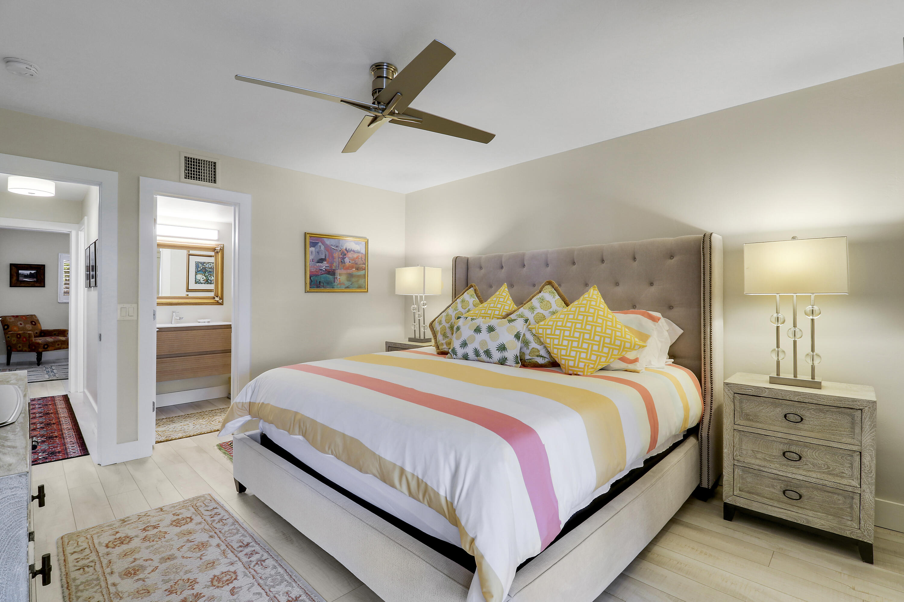 TEQUESTA GARDEN CONDO 5 - Residential