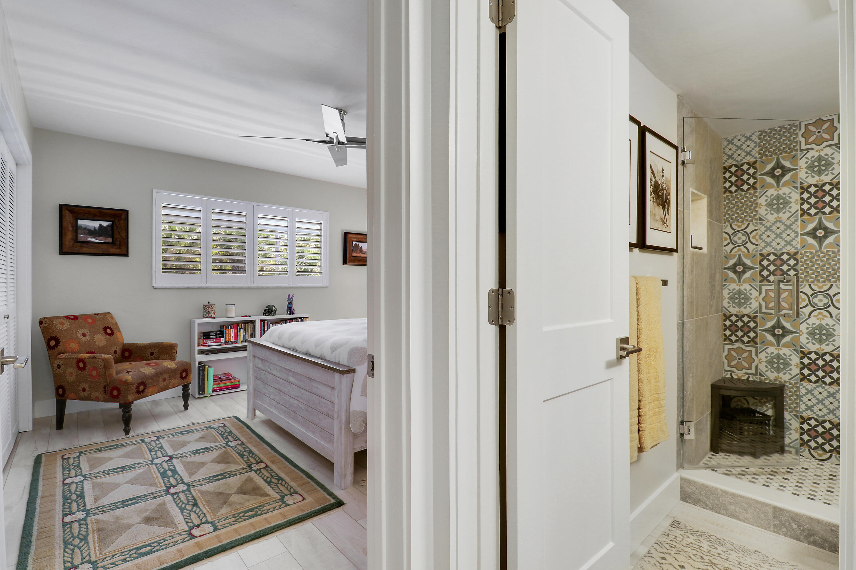 TEQUESTA GARDEN CONDO 5 - Residential