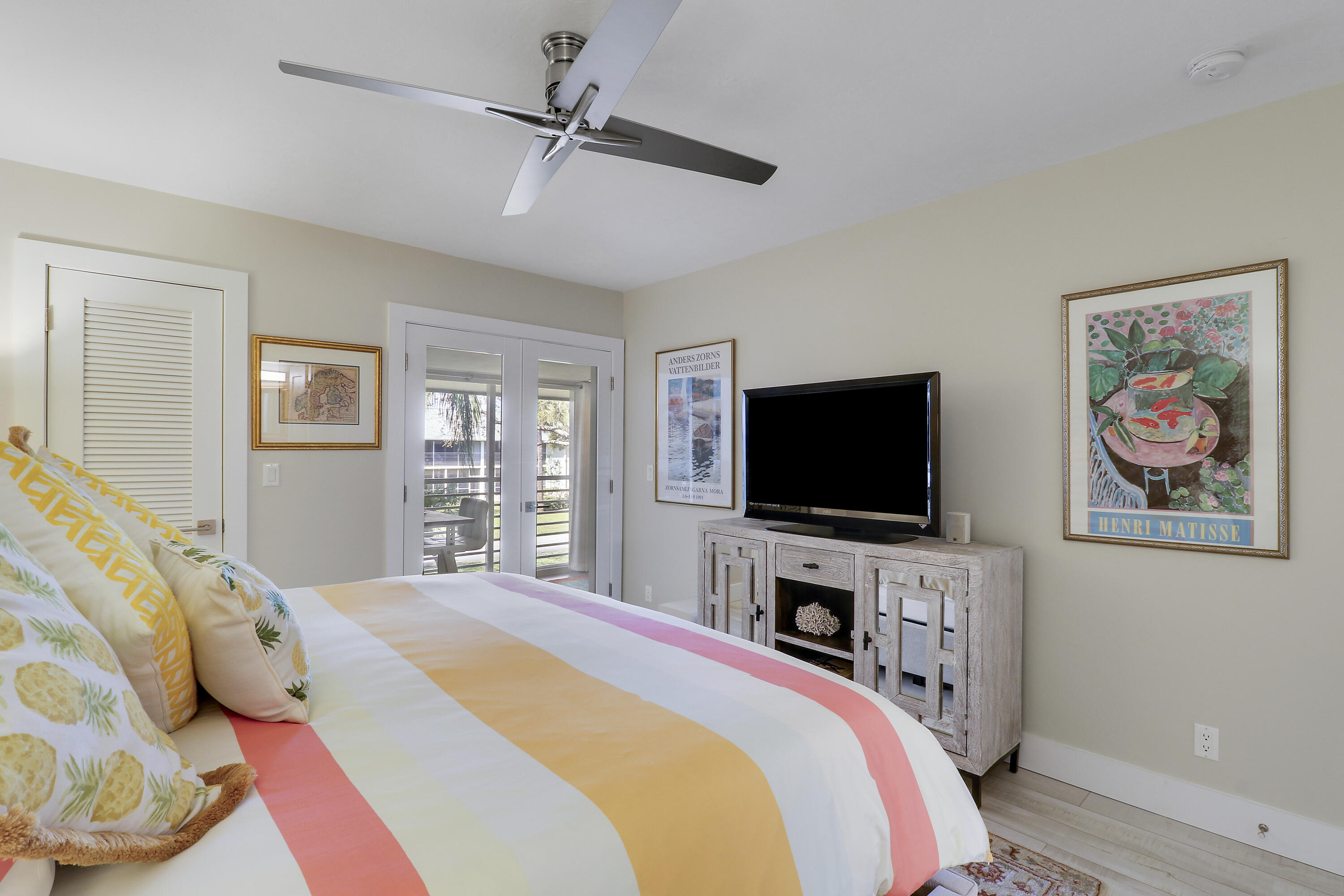 TEQUESTA GARDEN CONDO 5 - Residential