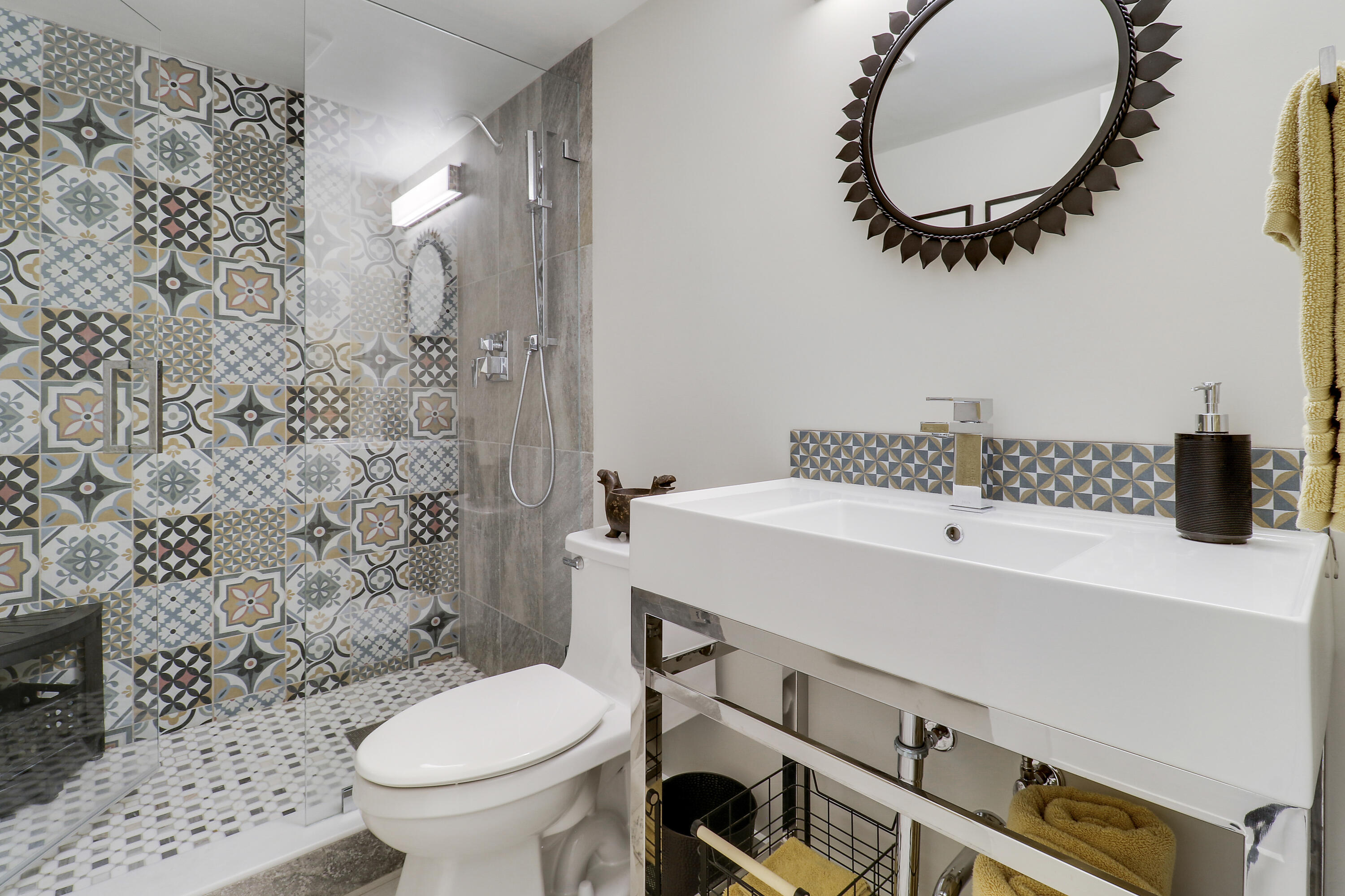 TEQUESTA GARDEN CONDO 5 - Residential