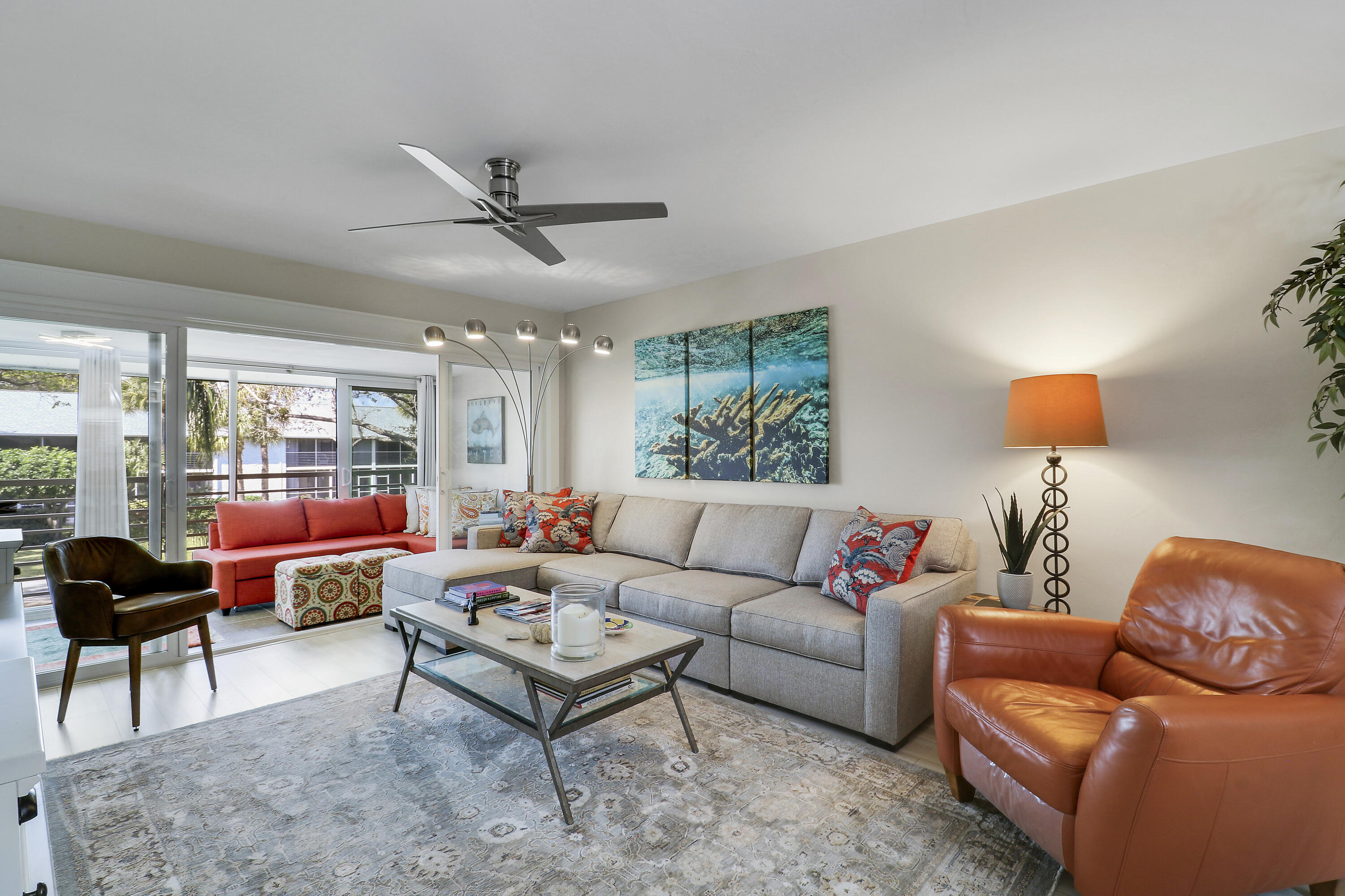 TEQUESTA GARDEN CONDO 5 - Residential