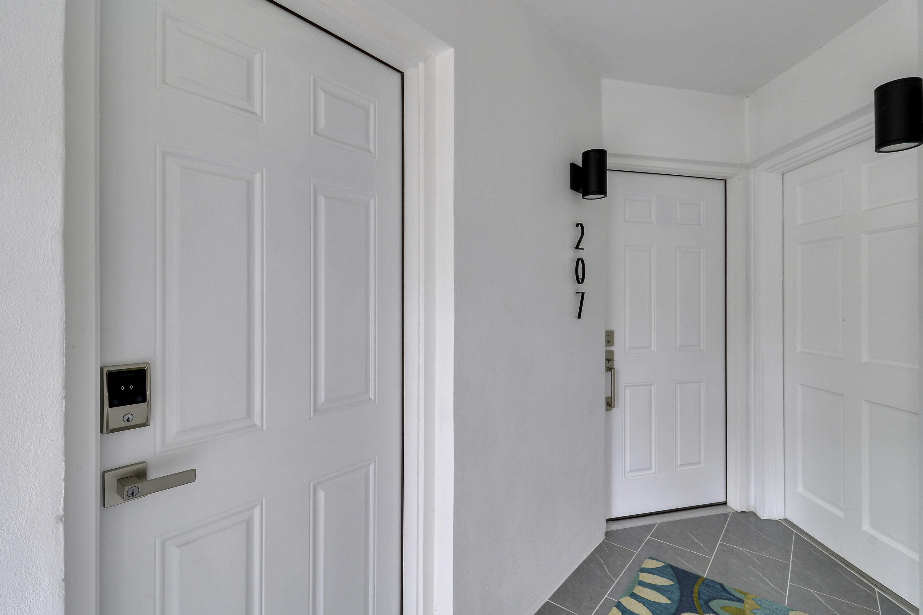 TEQUESTA GARDEN CONDO 5 - Residential