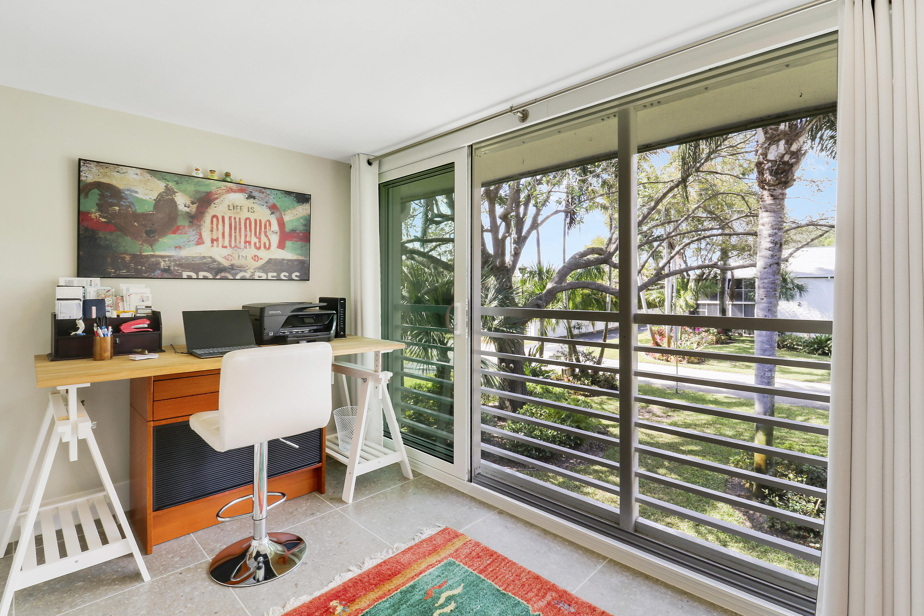 TEQUESTA GARDEN CONDO 5 - Residential