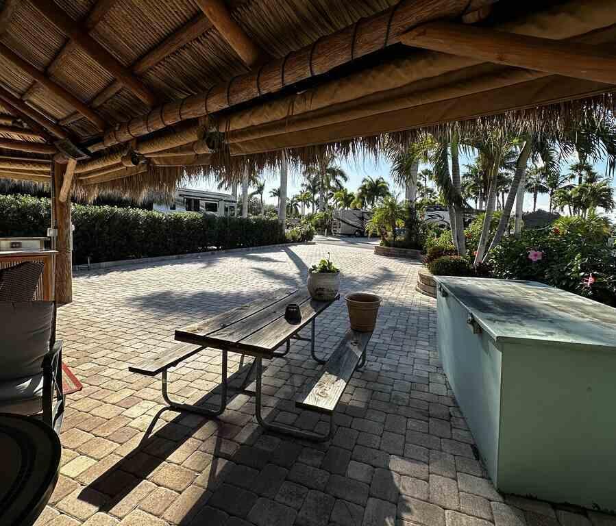 OUTDOOR RESORTS AT ST LUCIE WEST PHASE TWO ST LUCI - Land