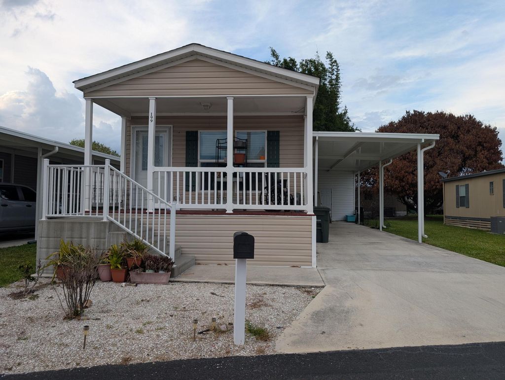 Photo of 199 Flamingo Avenue, Fort Pierce, FL 34982 (MLS # B26013077)